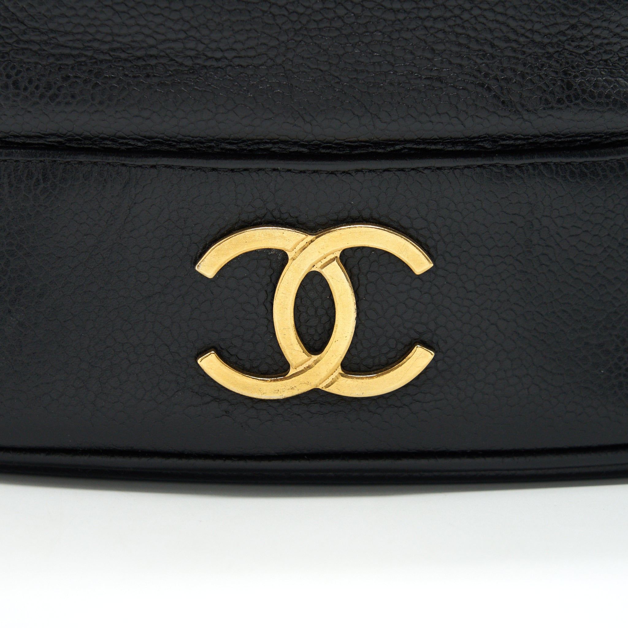 CHANEL VINTAGE CC LOGO PEARL CRUSH CAVIAR BUCKET BAG BLACK