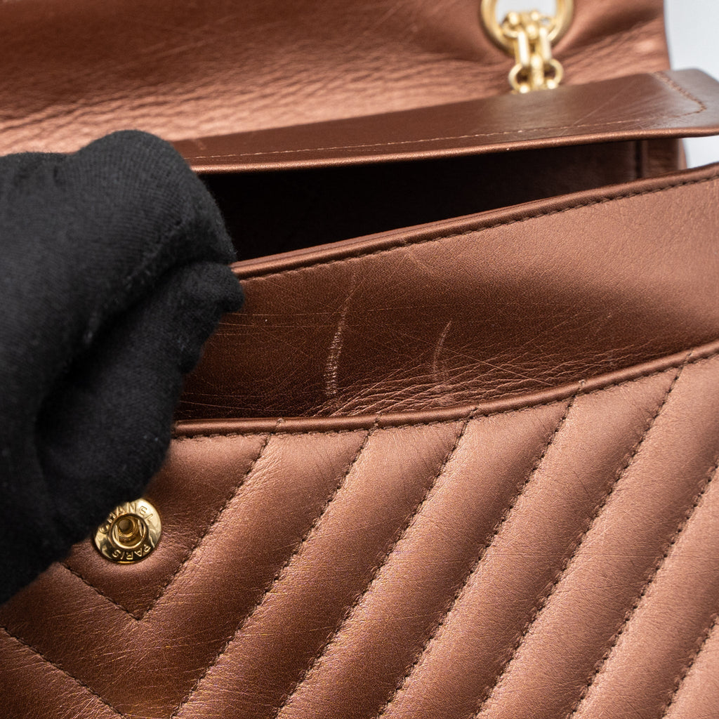 CHANEL 2.55 226 REISSUE FLAP BAG CHEVRON AGED CALFSKIN BRONZE BRUSHED GHW