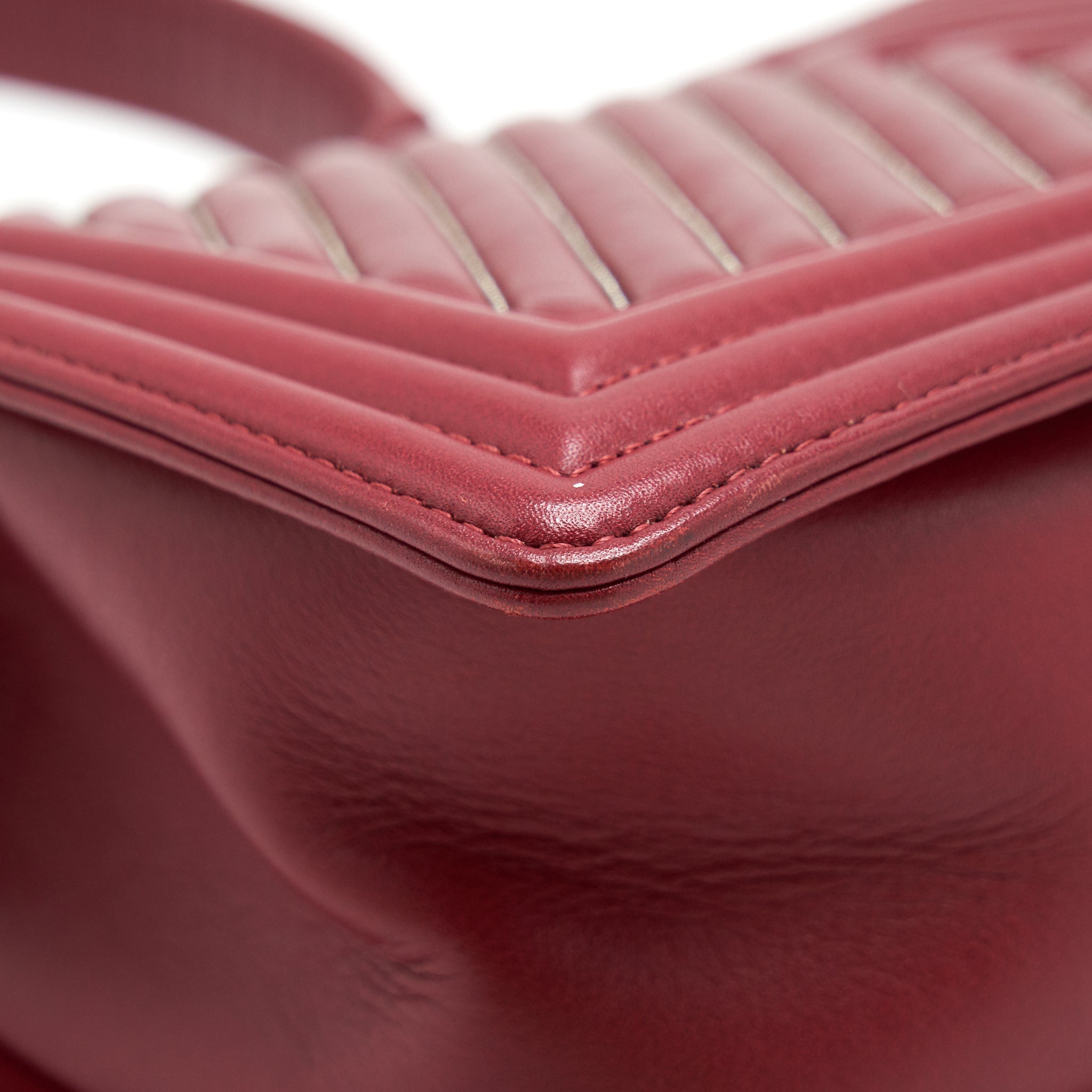 CHANEL MEDIUM CHEVRON BOY CHANEL BAG LIMITED EDITION DARK RED SHW