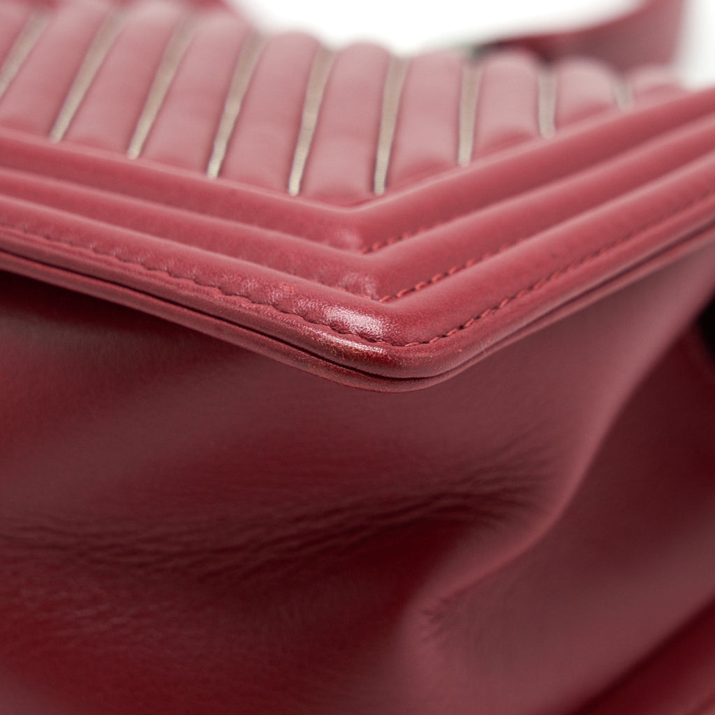 CHANEL MEDIUM CHEVRON BOY CHANEL BAG LIMITED EDITION DARK RED SHW