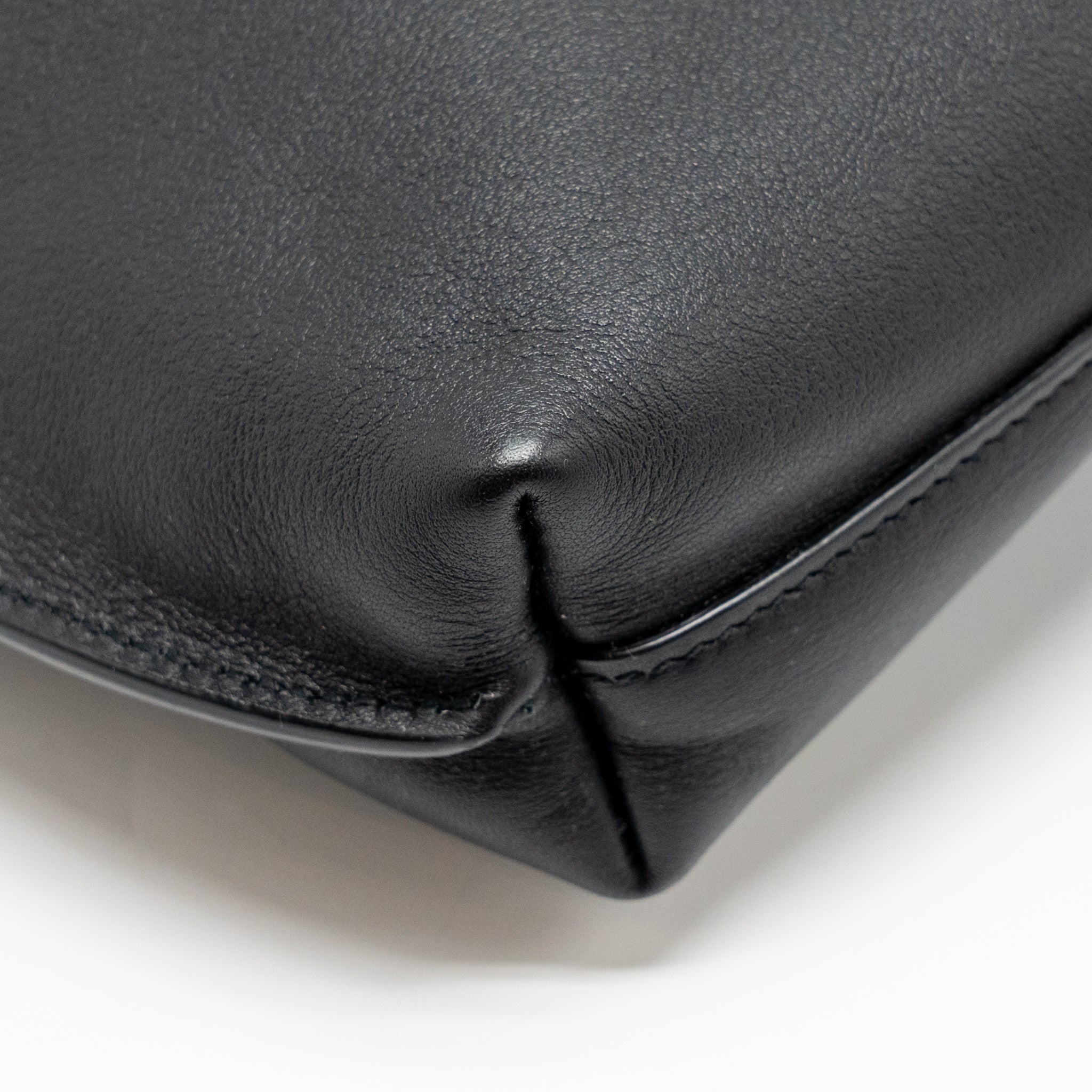 SAINT LAURENT/YSL SUZANNE HOBO BAG CALFSKIN BLACK GHW