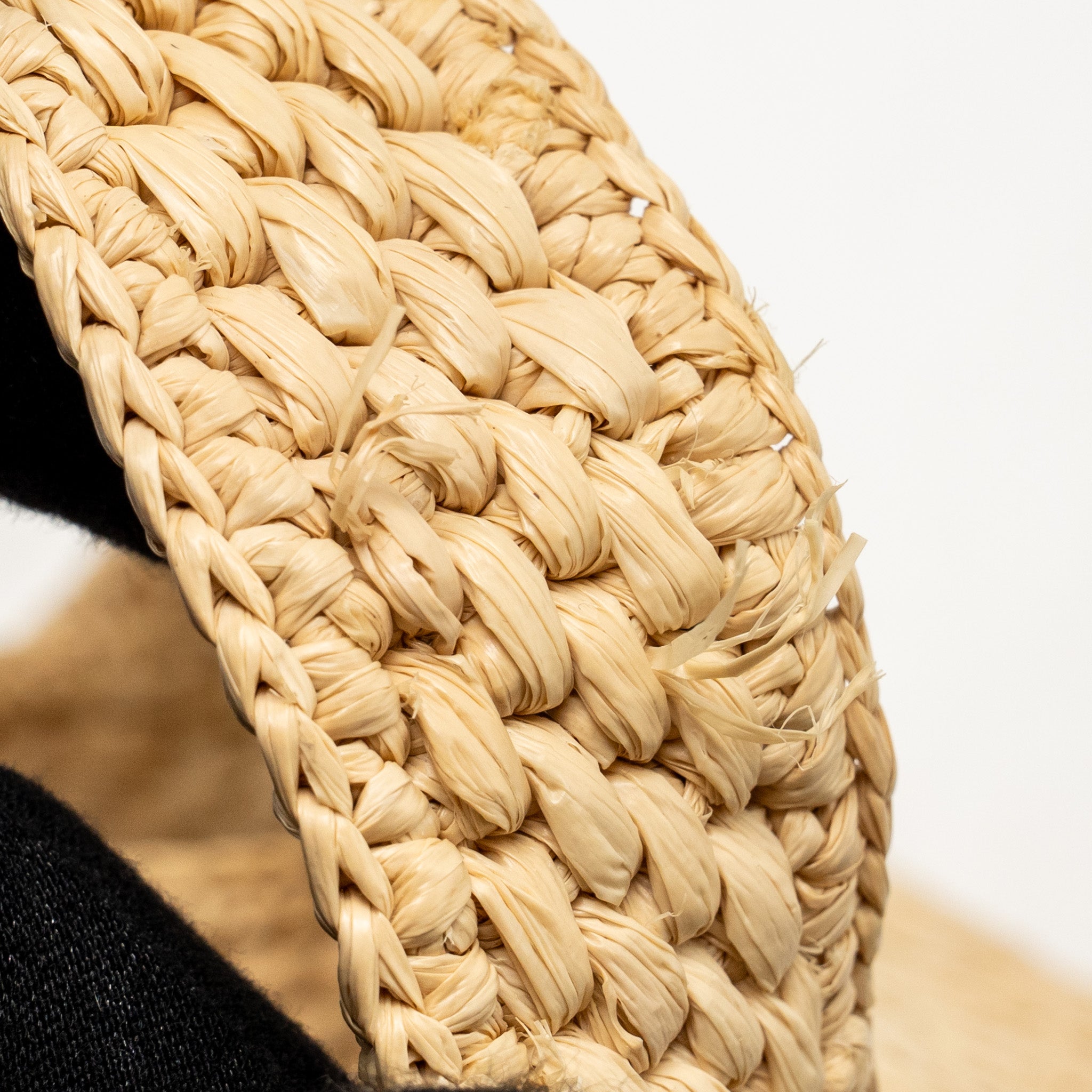 LOEWE SMALL FONT TOTE BAG RAFFIA/CALFSKIN NATURAL GHW