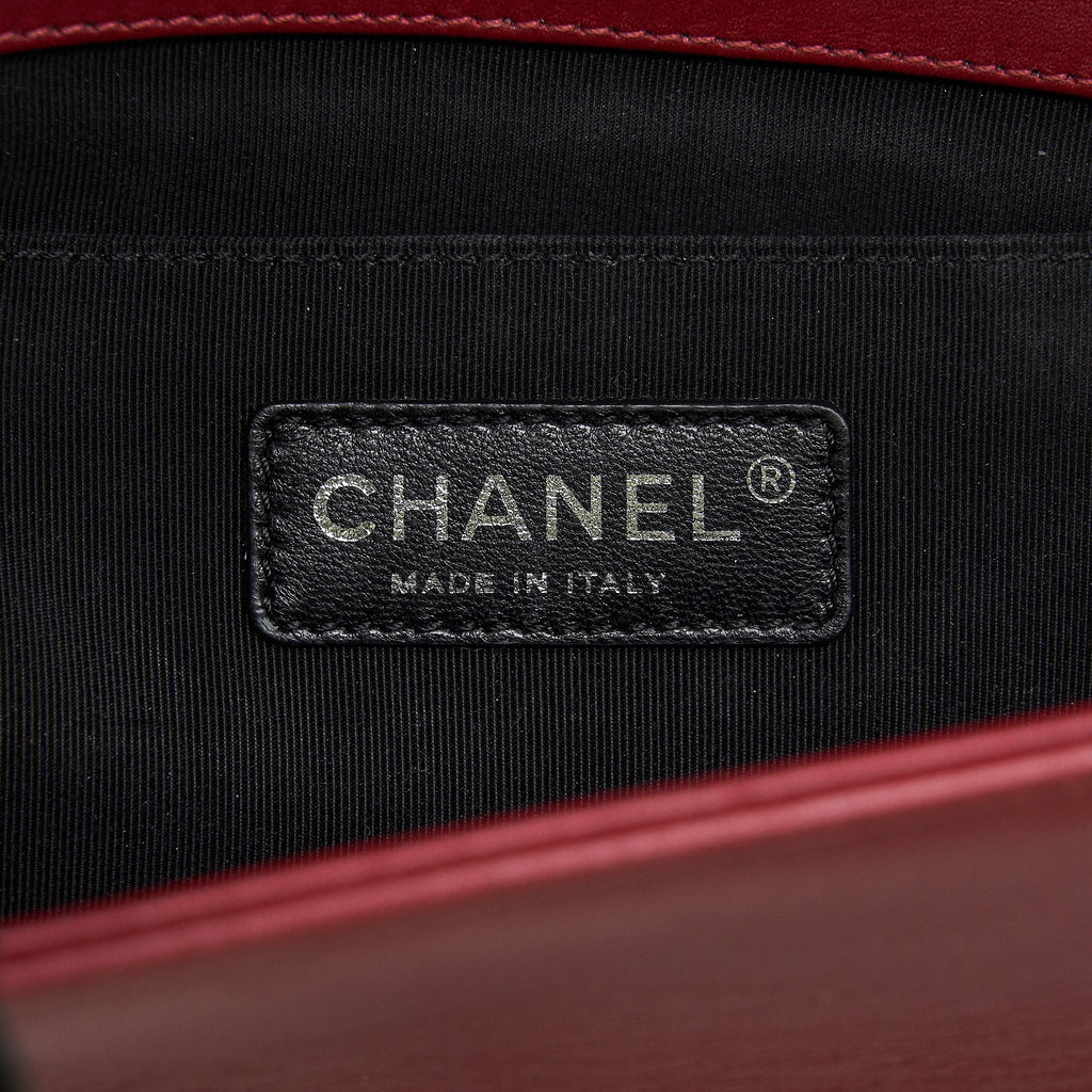 CHANEL MEDIUM CHEVRON BOY CHANEL BAG LIMITED EDITION DARK RED SHW