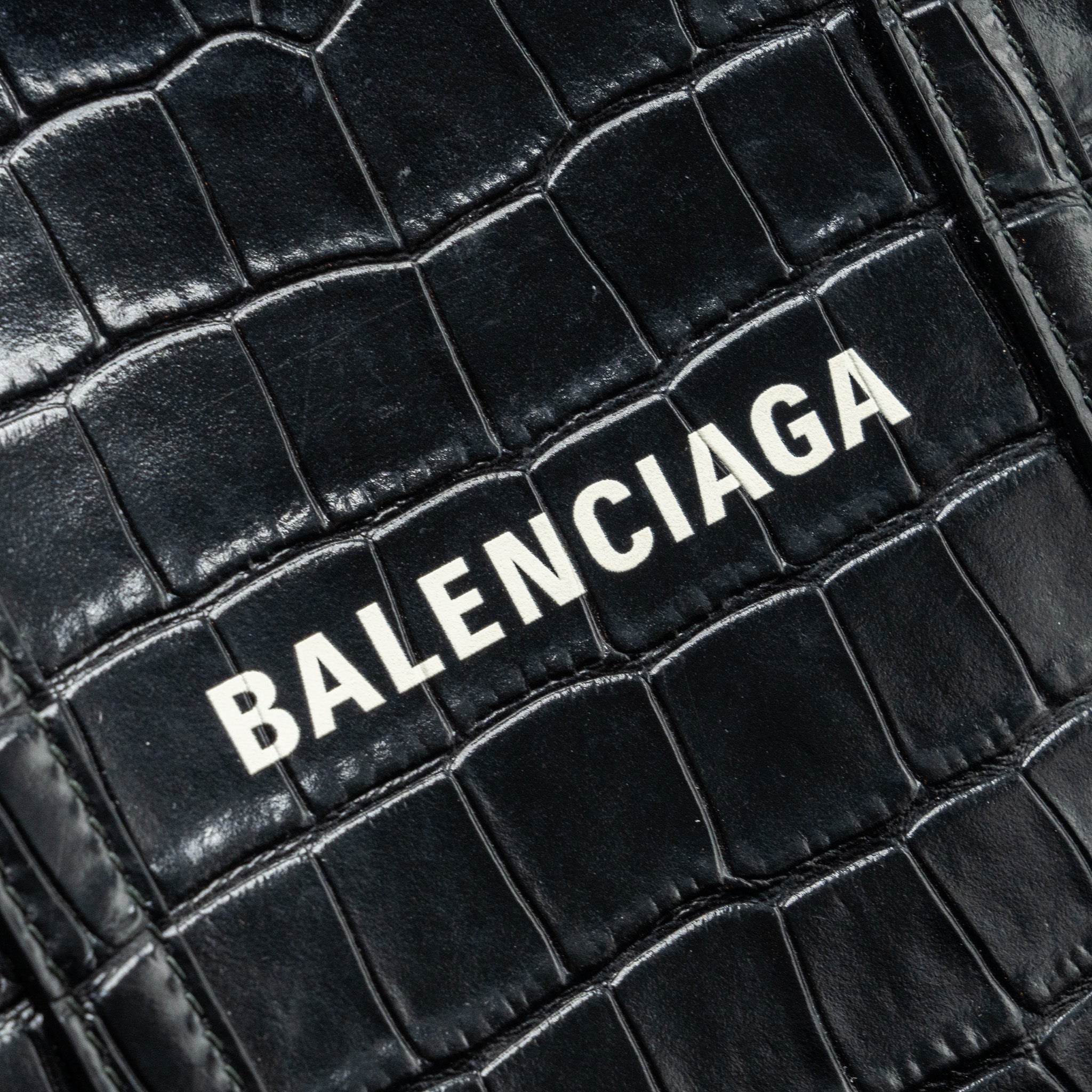 BALENCIAGA XXS EVERYDAY TOTE BAG CROC-EMBOSSED CALFSKIN BLACK SHW