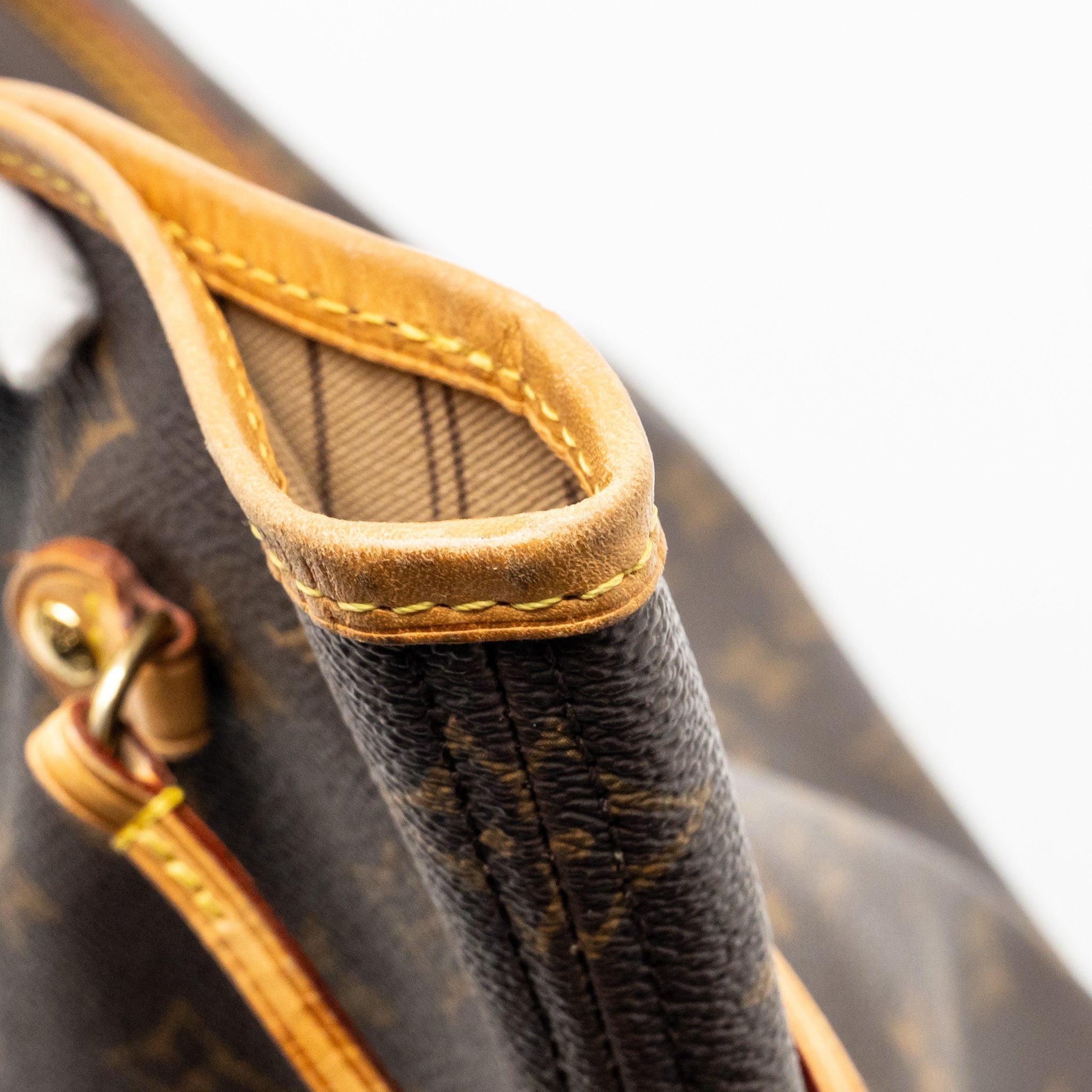 LOUIS VUITTON NEVERFULL MM MONOGRAM CANVAS GHW