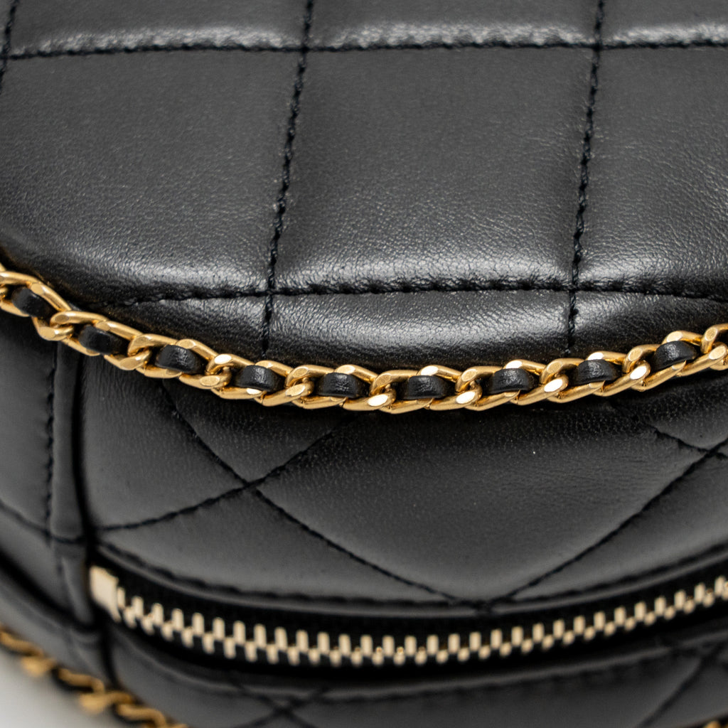 CHANEL ROUND VANITY WITH CHAIN LAMBSKIN BLACK GHW (MICROCHIP)
