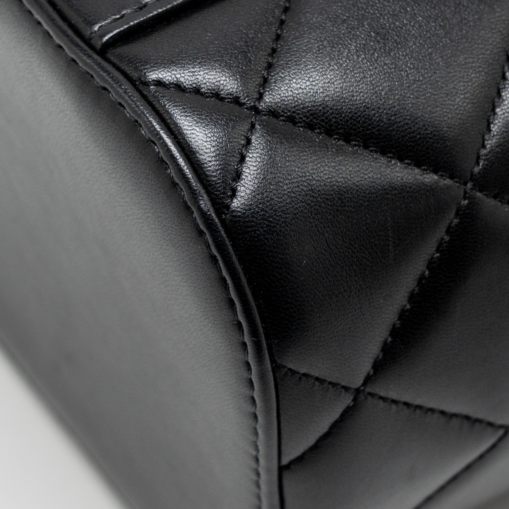 CHANEL TRENDY CC ROUND VANITY CASE CROSSBODY BAG LAMBSKIN BLACK LGHW