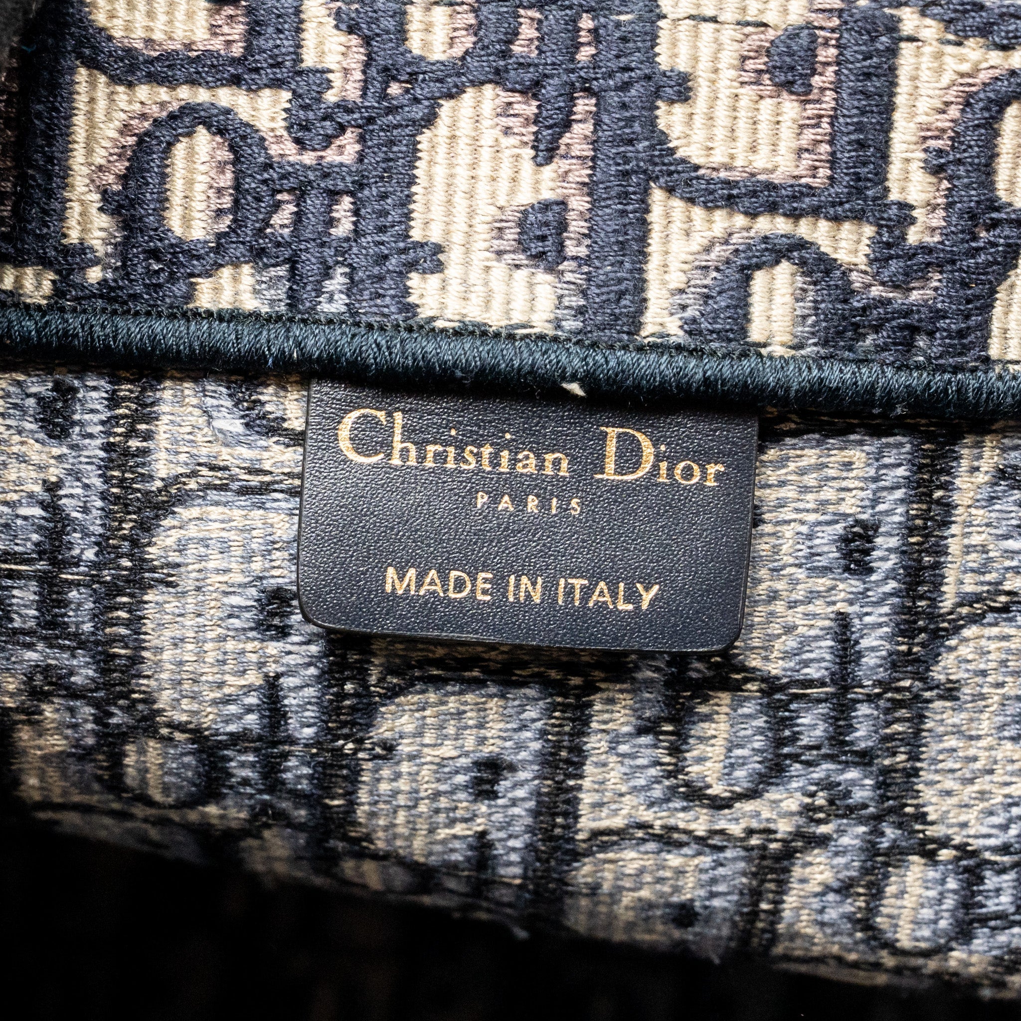 DIOR LARGE BOOK TOTE OBLIQUE EMBROIDERY ECRU/BLUE
