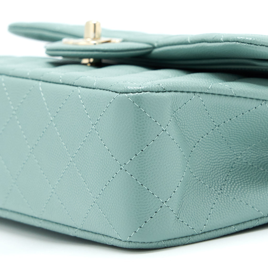 CHANEL 22C SMALL CLASSIC DOUBLE FLAP BAG CAVIAR NG124 GREYISH GREEN LGHW (MICROCHIP)