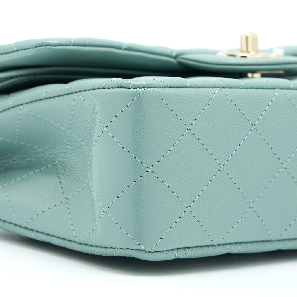 CHANEL 22C SMALL CLASSIC DOUBLE FLAP BAG CAVIAR NG124 GREYISH GREEN LGHW (MICROCHIP)