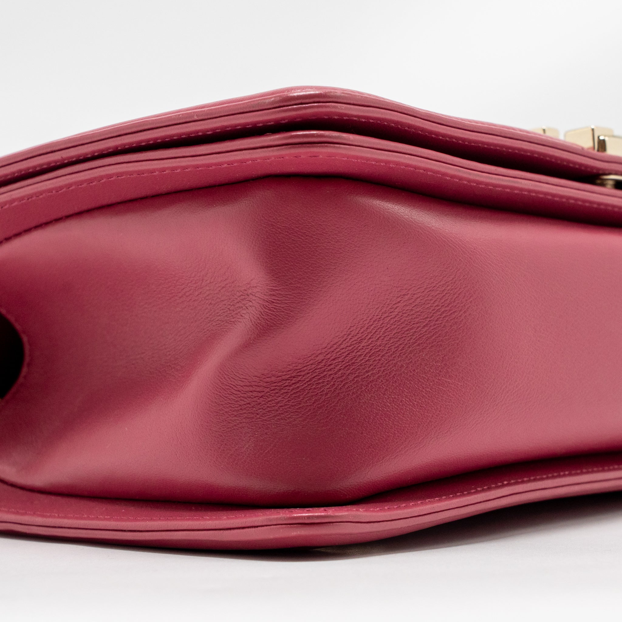 CHANEL MEDIUM BOY BAG FABRIC / LEATHER PINK LGHW