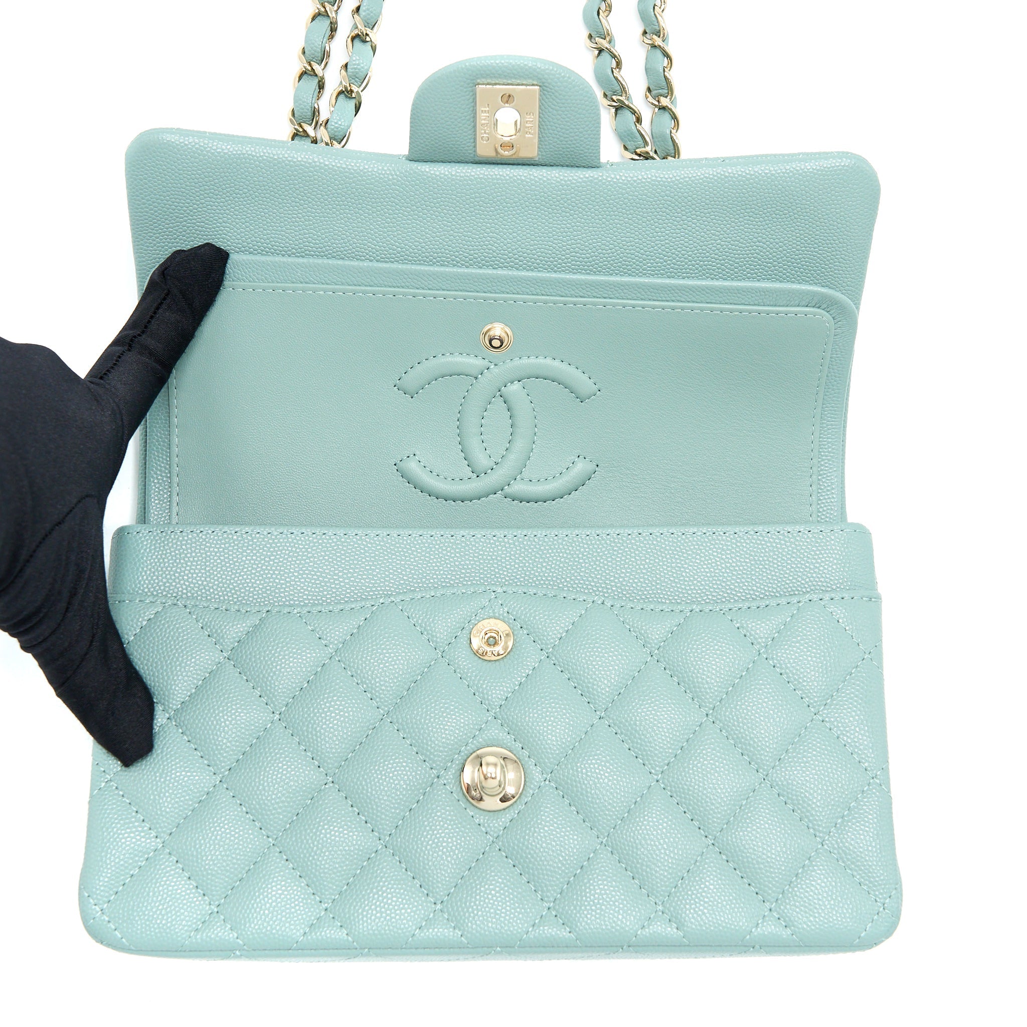 CHANEL 22C SMALL CLASSIC DOUBLE FLAP BAG CAVIAR NG124 GREYISH GREEN LGHW (MICROCHIP)