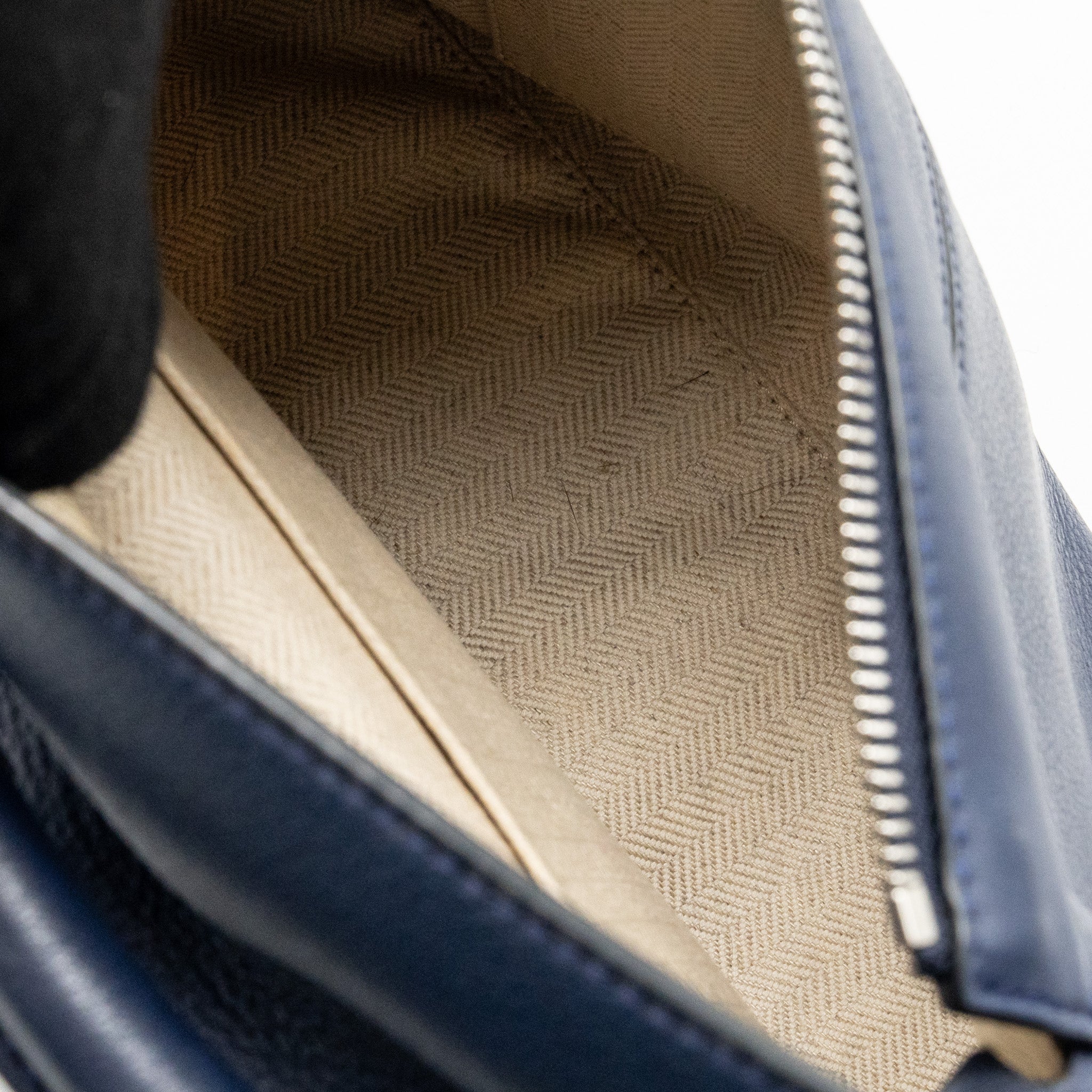 LOEWE SMALL PUZZLE BAG CALFSKIN NAVY SHW