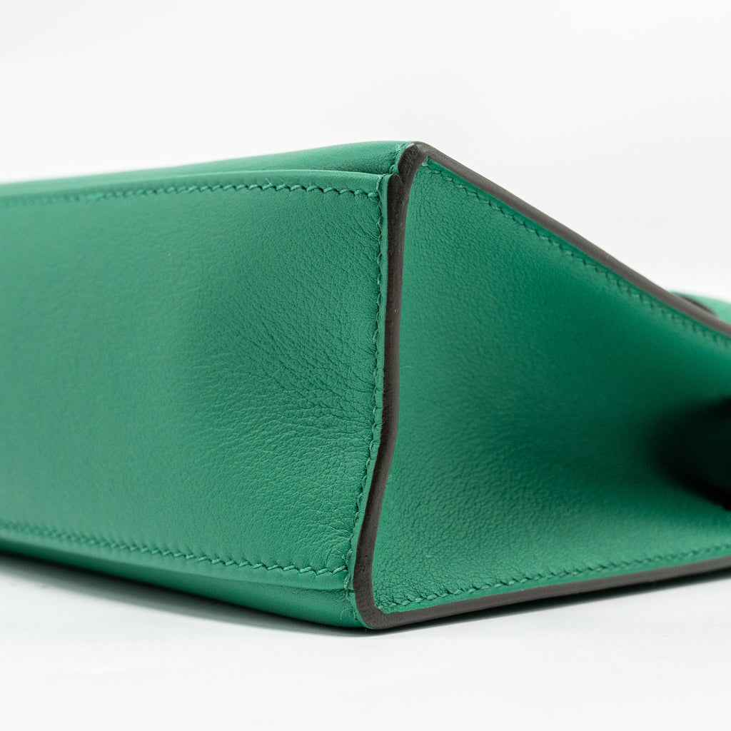 HERMES KELLY POCHETTE SWIFT VERT VERTIGO GHW