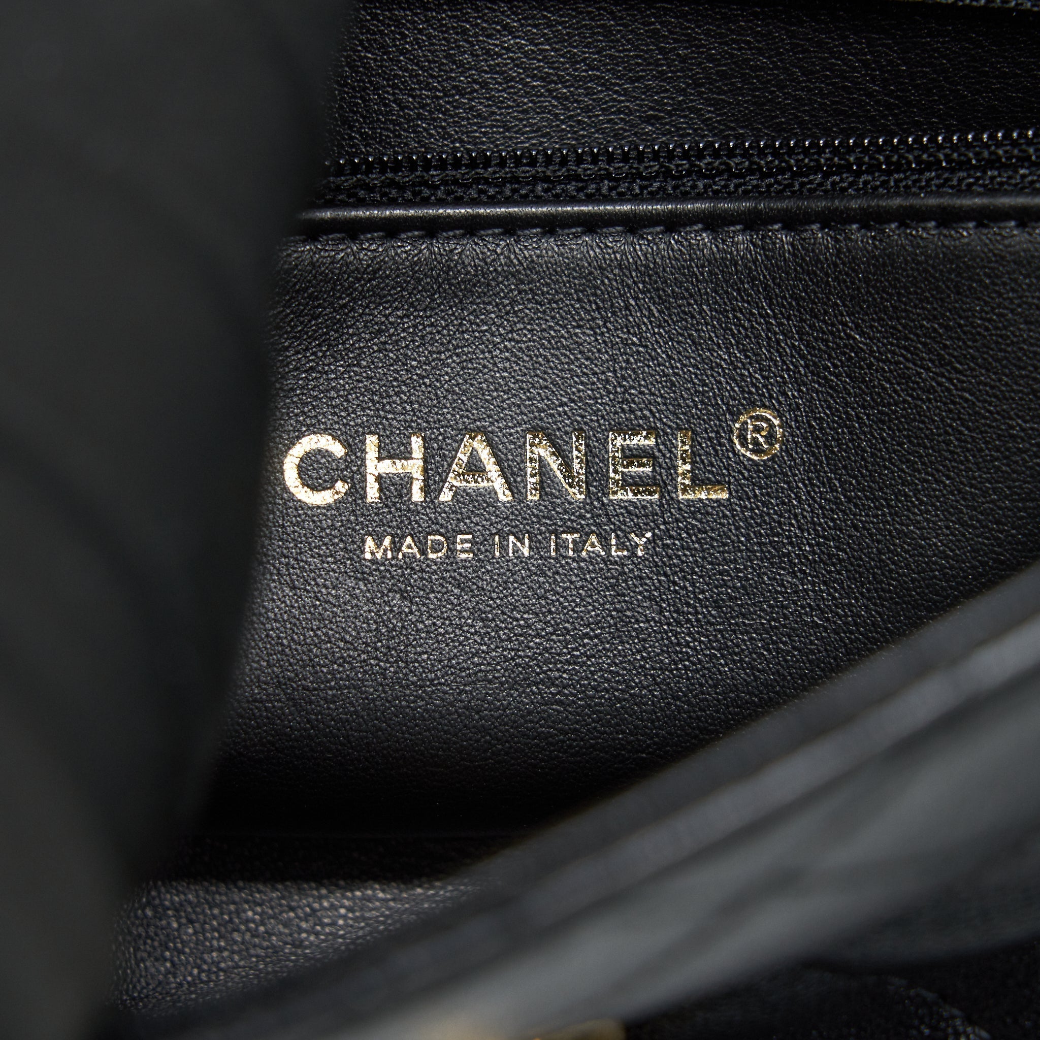 CHANEL SHINY LAMBSKIN FLAP BAG BLACK GHW