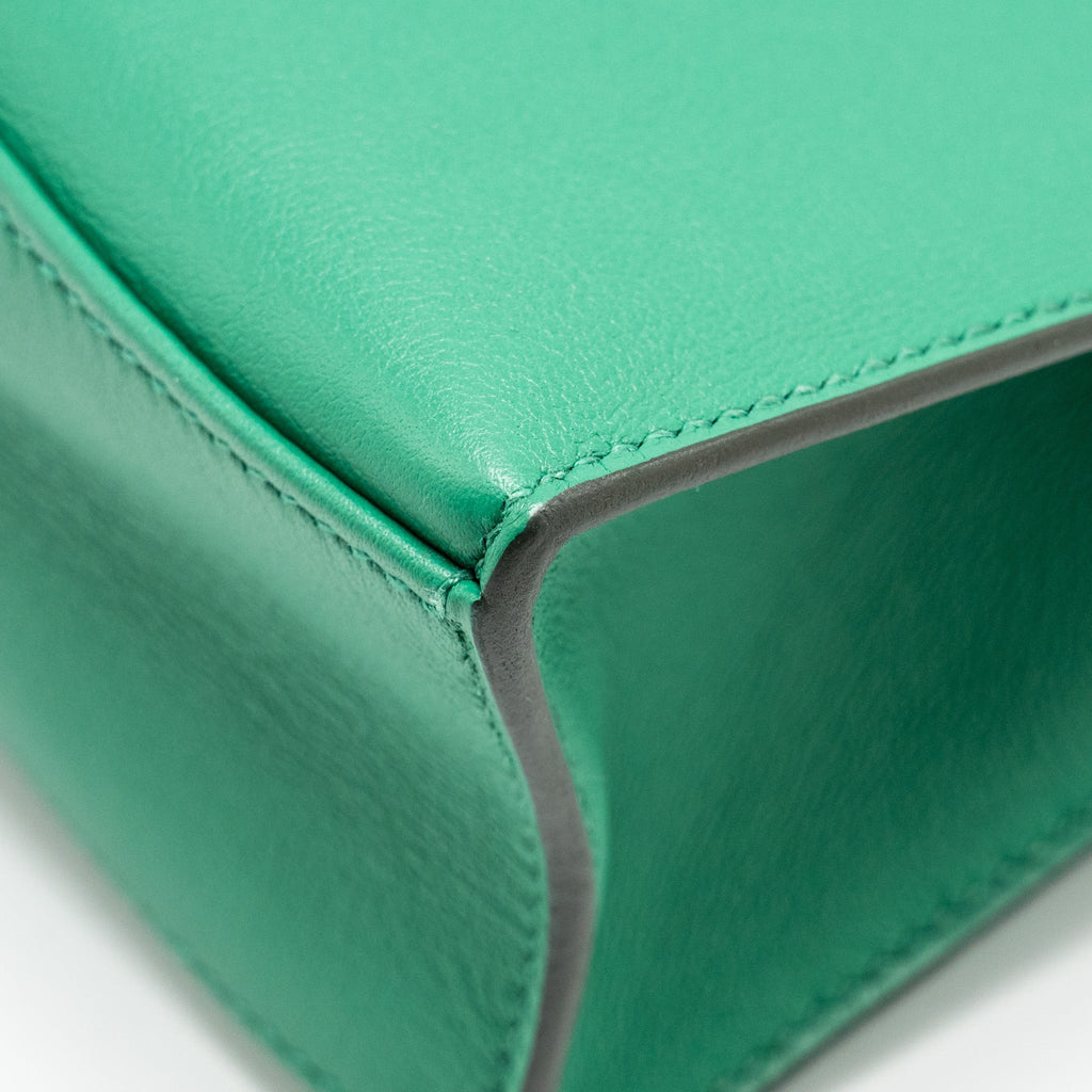 HERMES KELLY POCHETTE SWIFT VERT VERTIGO GHW