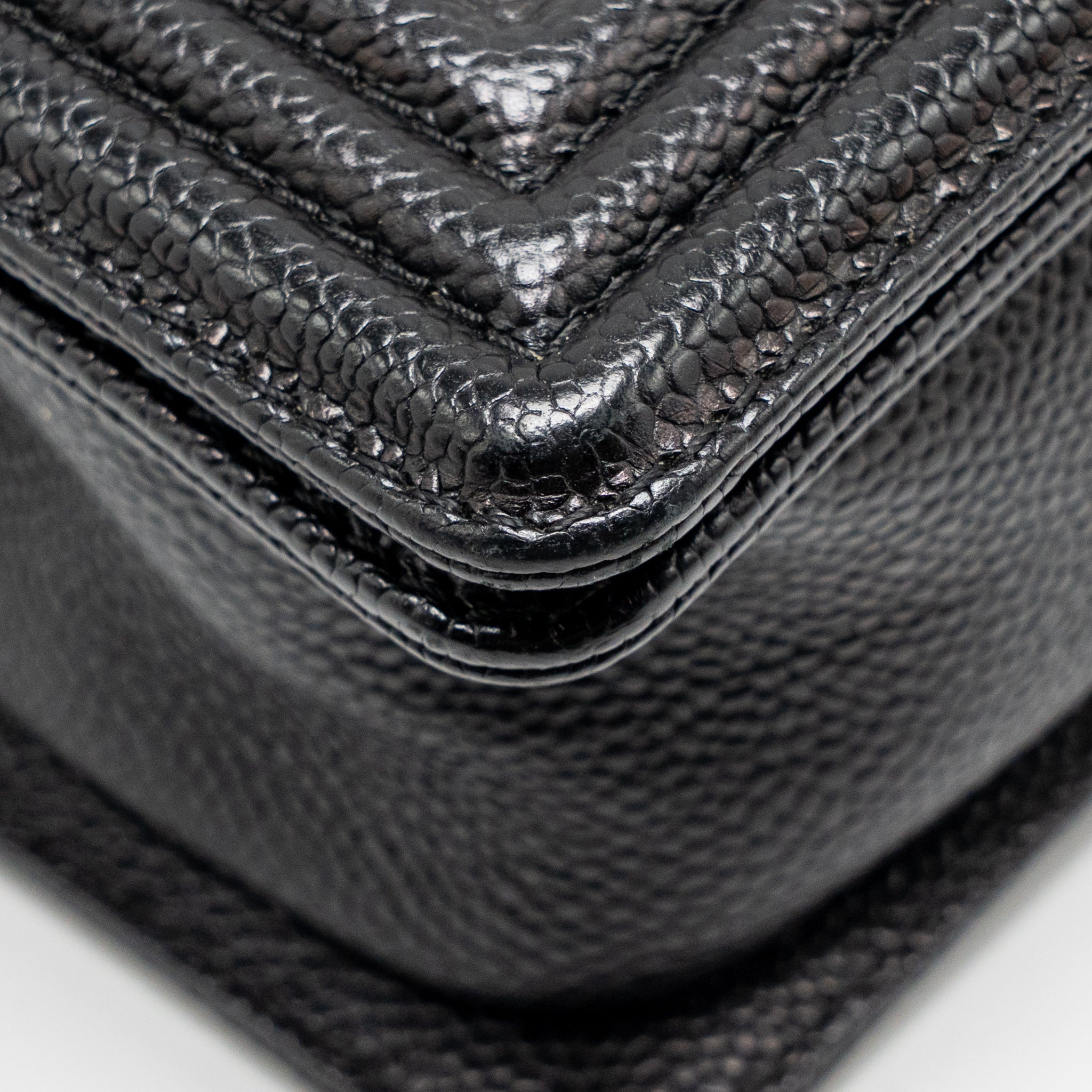CHANEL SMALL BOY BAG GRAINED CALFSKIN BLACK GHW