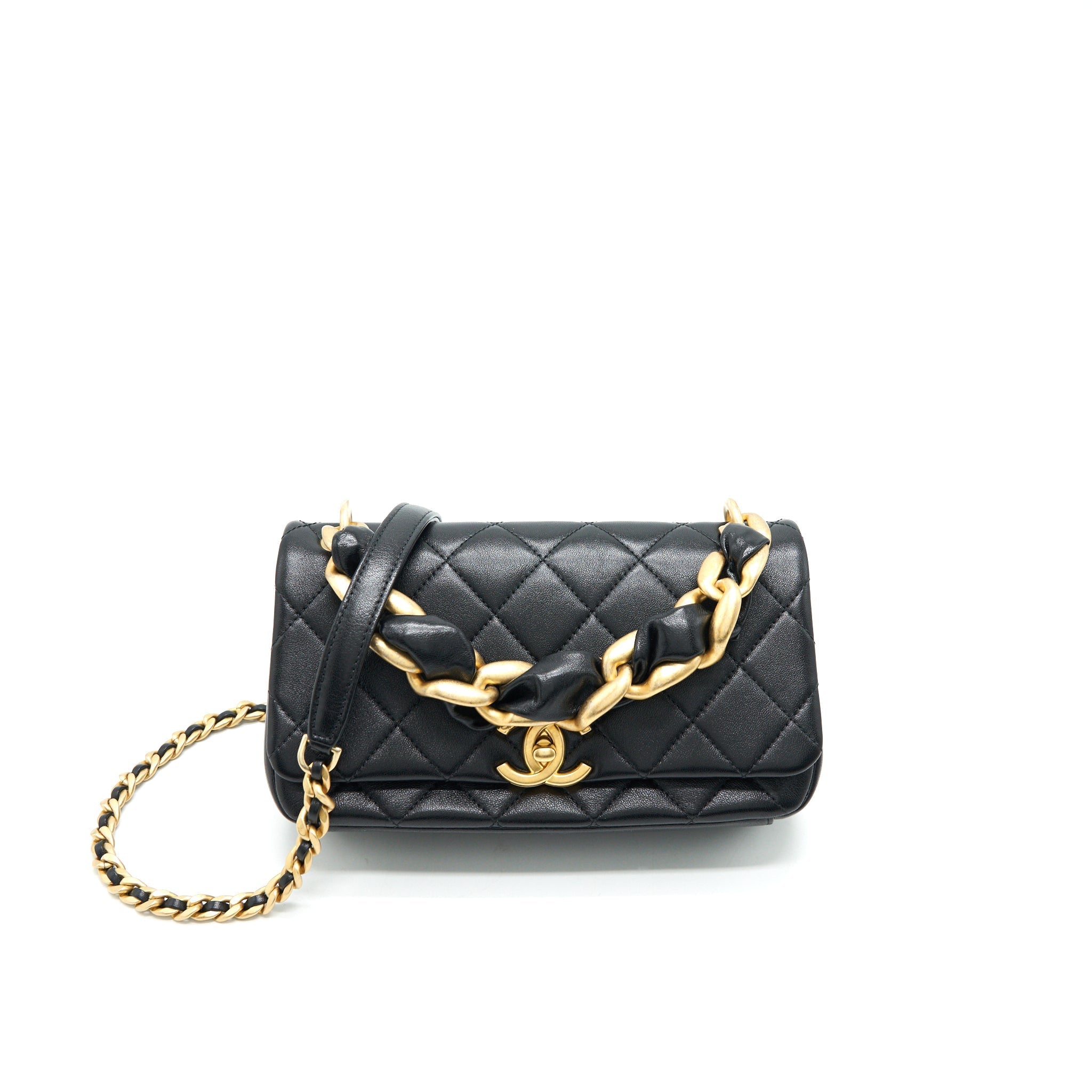 CHANEL SHINY LAMBSKIN FLAP BAG BLACK GHW