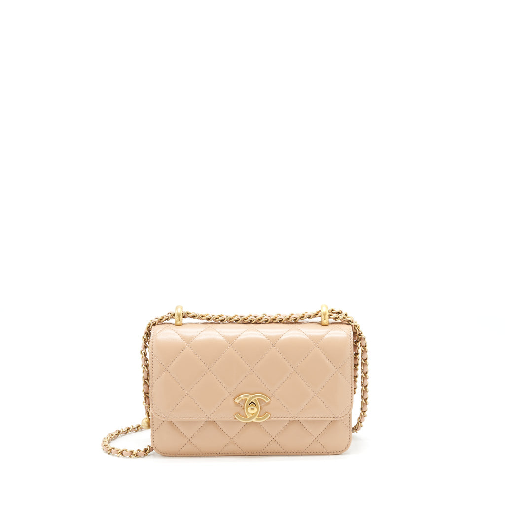 CHANEL 21A SMALL GOLD CRUSH FLAP BAG CALFSKIN BEIGE GHW (MICROCHIP)