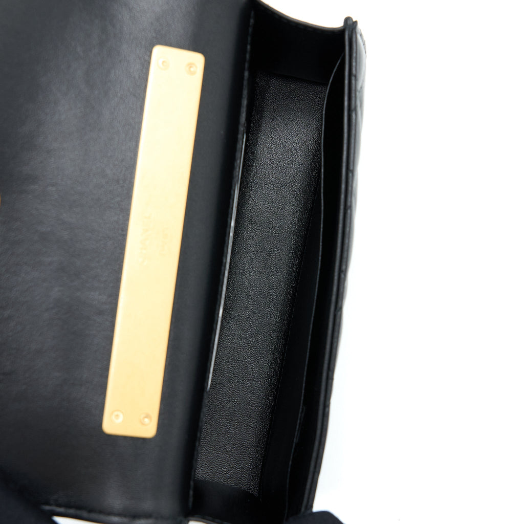 CHANEL 22B FLAP BAG WITH ENAMEL TOP HANDLE LAMBSKIN BLACK GHW