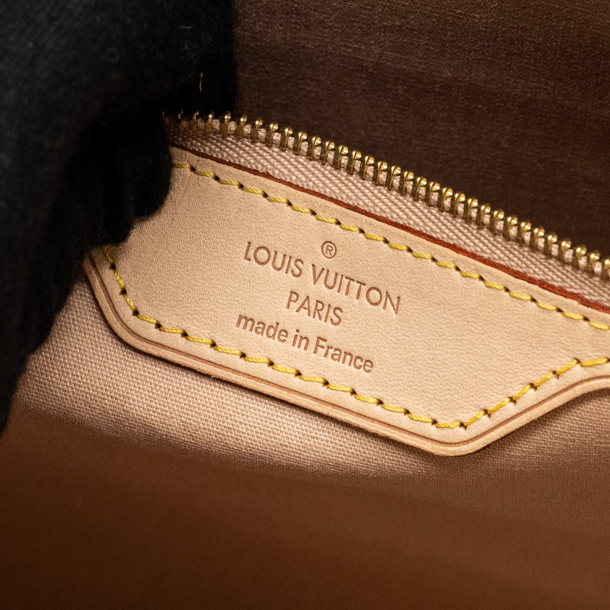 LOUIS VUITTON BREA MM PATENT LEATHER BEIGE GHW