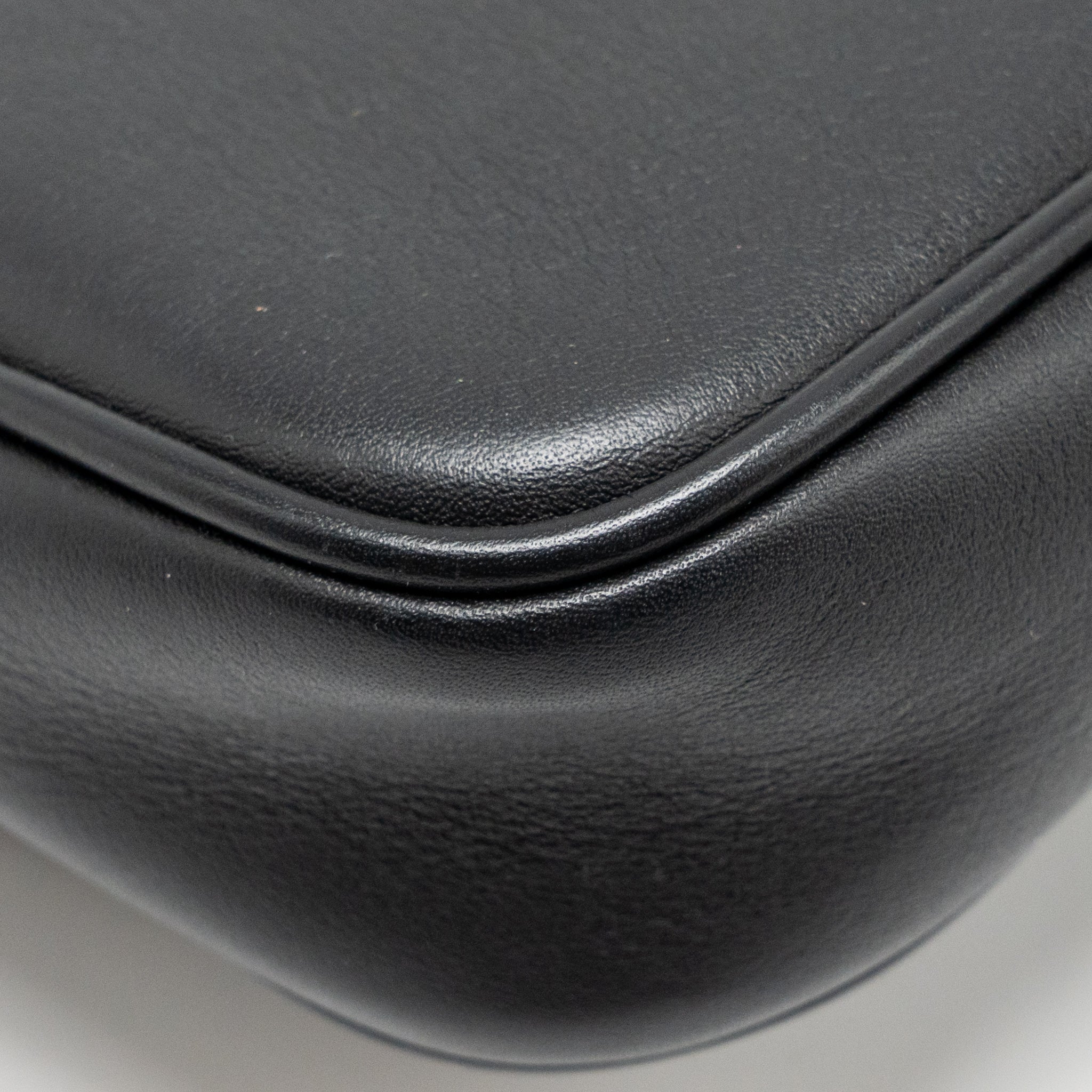 BALENCIAGA RODEO SLING POCHETTE CALFSKIN BLACK GHW