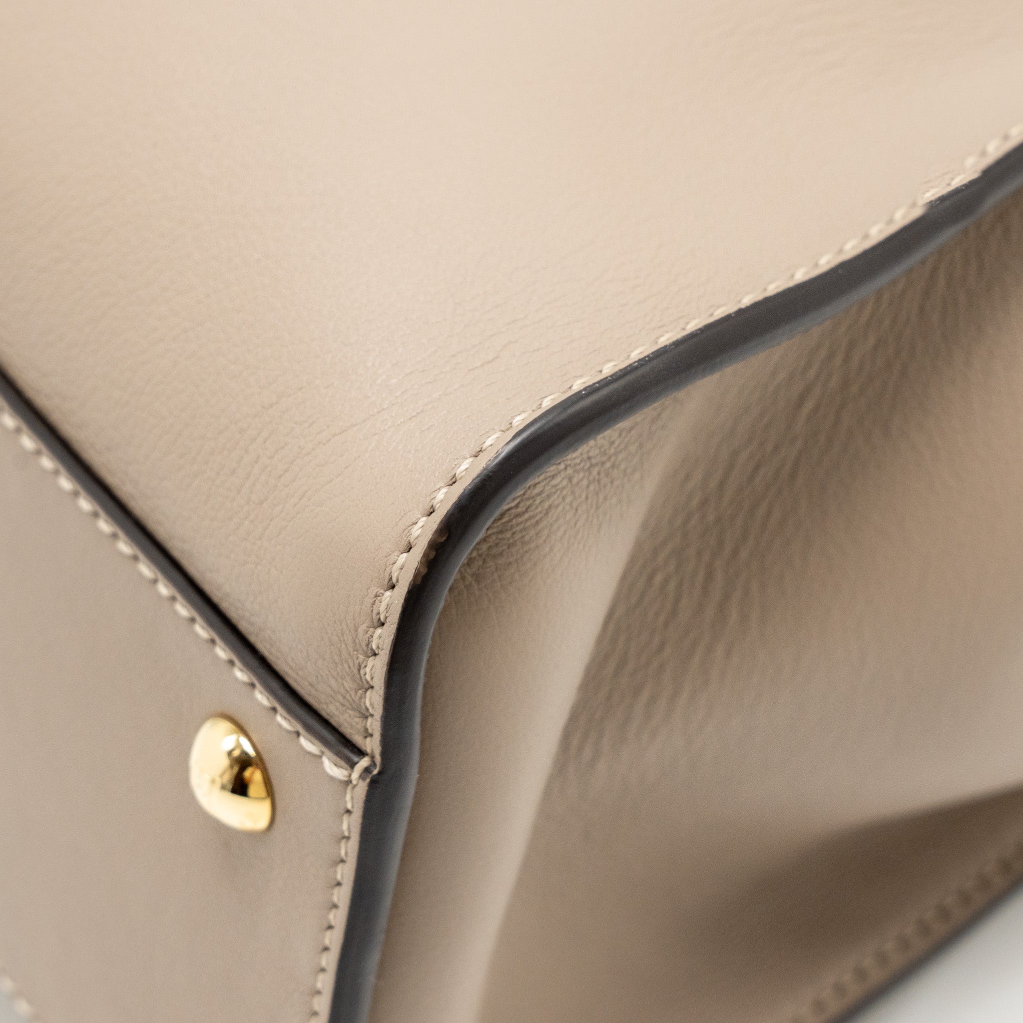 FENDI MEDIUM PEEKABOO BAG CALFSKIN BEIGE GHW