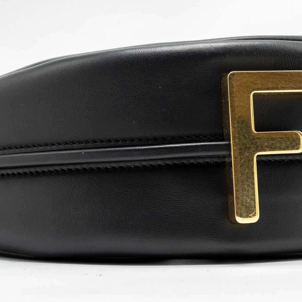 FENDI SMALL FENDIGRAPHY BAG CALFSKIN BLACK GHW
