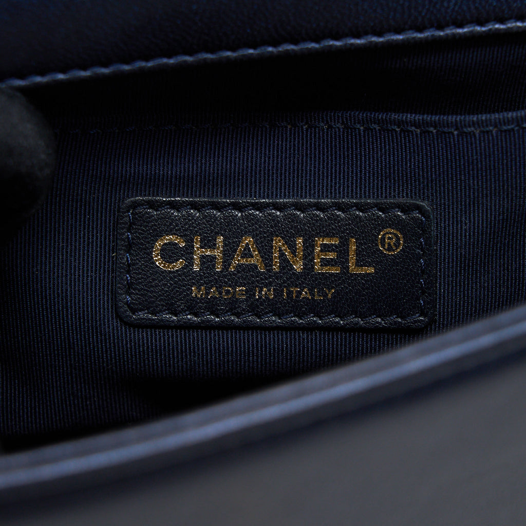CHANEL SMALL BOY BAG LAMBSKIN NAVY MULTICOLOUR HARDWARE