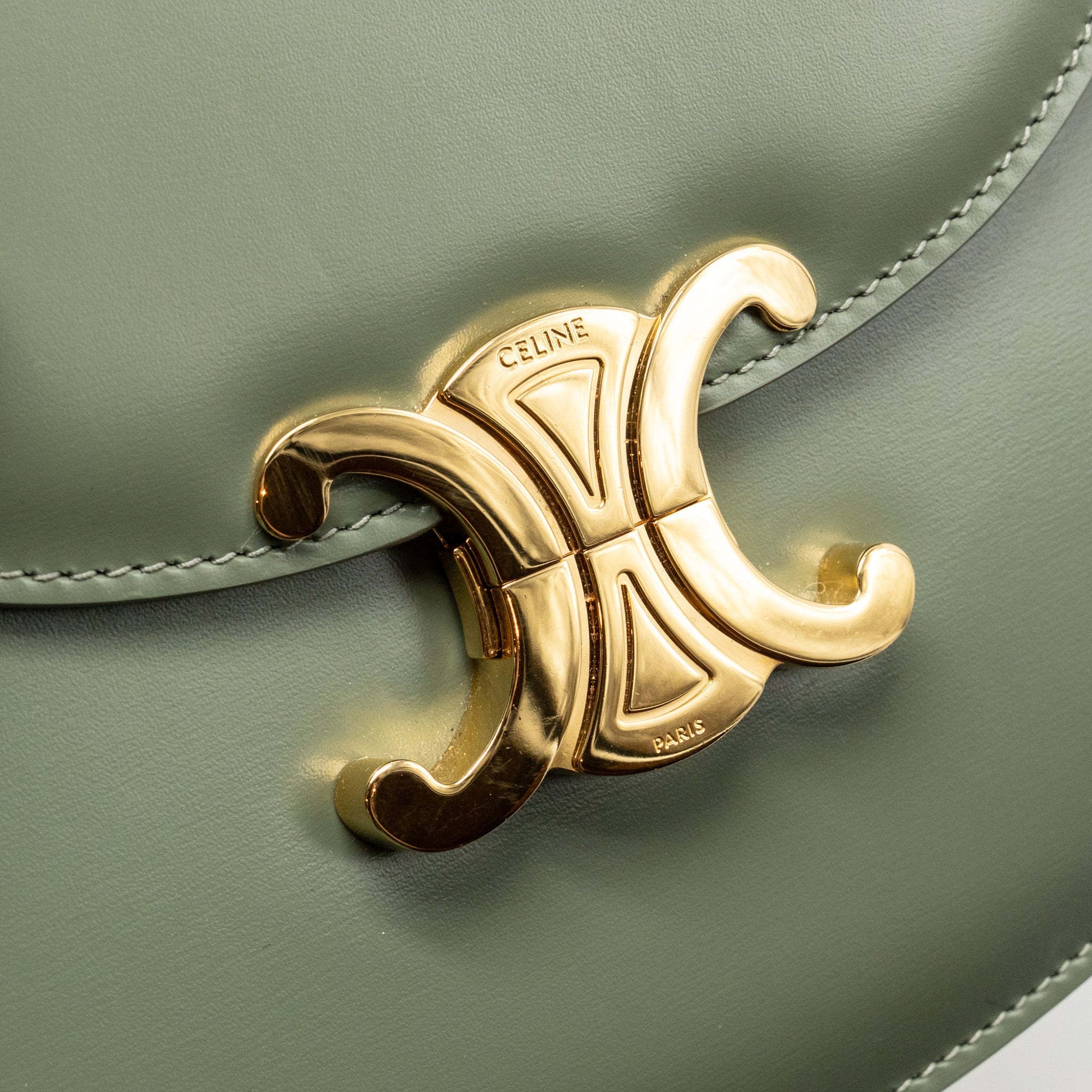 CELINE BESACE CLEA TRIOMPHE CHAIN BAG SHINY CALFSKIN GREEN GHW