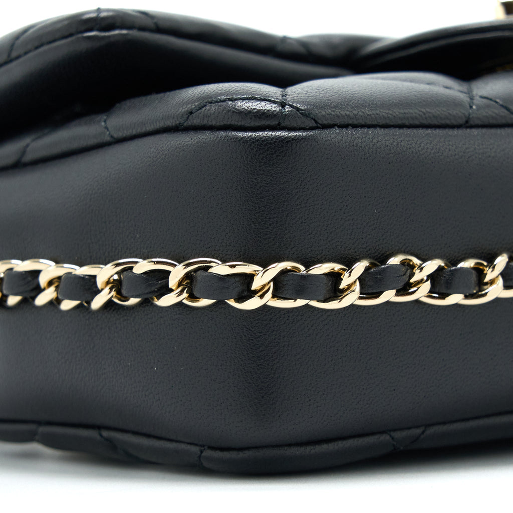 CHANEL PEARL CHAIN FLAP BAG QUILTED LAMBSKIN BLACK LGHW