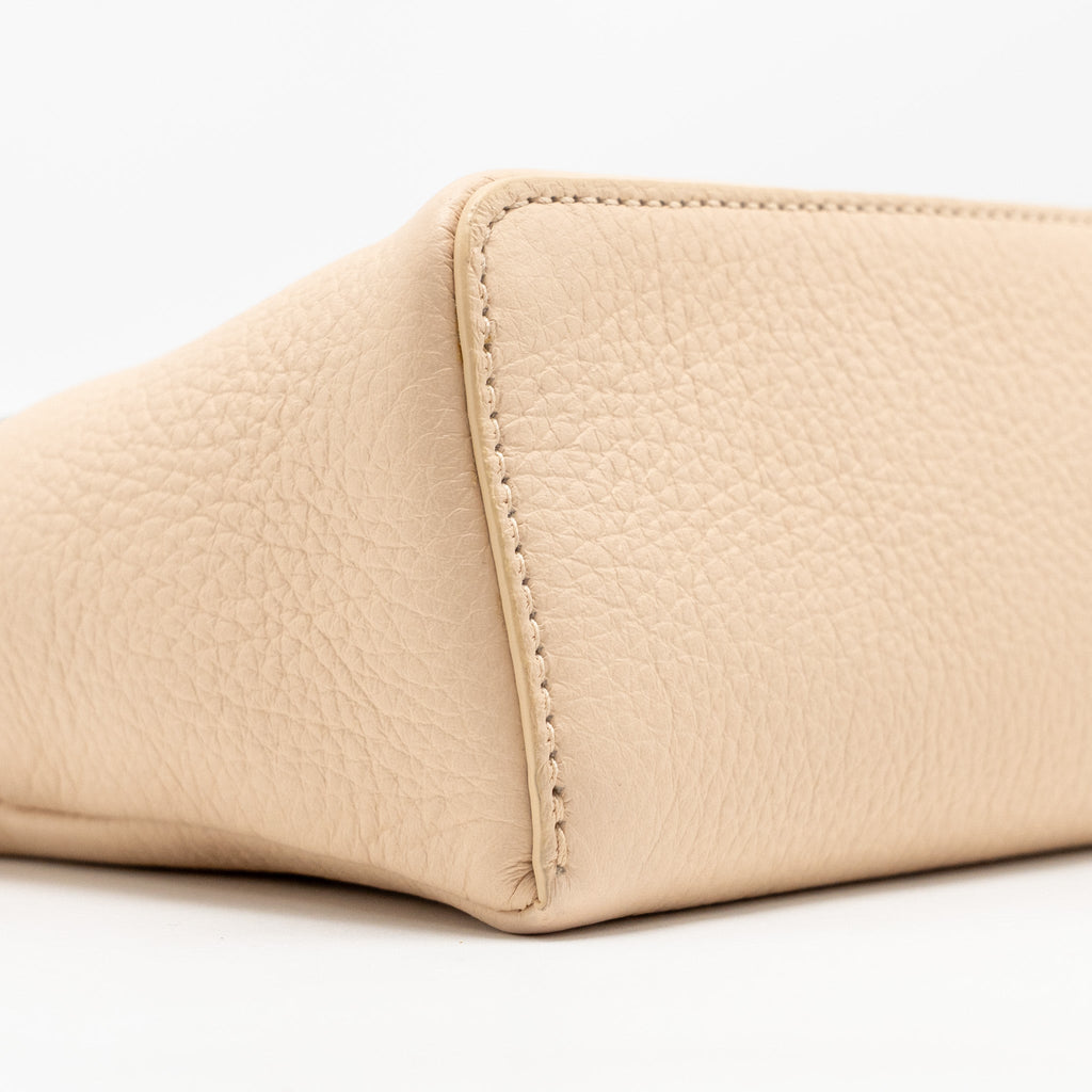 LORO PIANA EXTRA POCKET L19 GRAINED CALFSKIN LIGHT PINK SHW