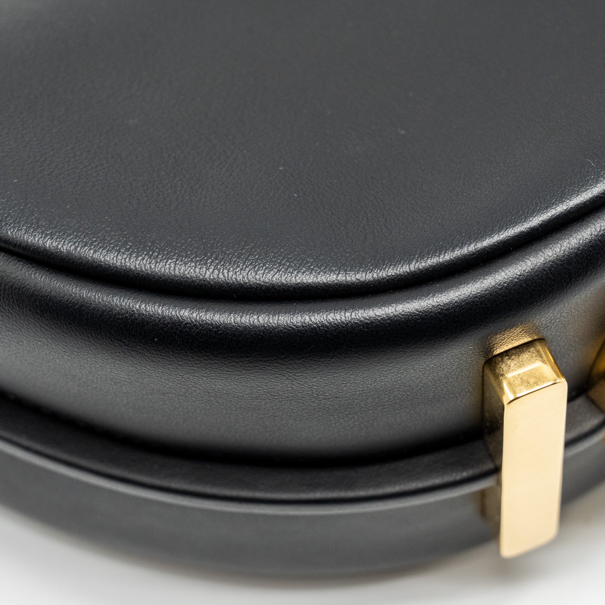 FENDI SMALL FENDIGRAPHY BAG CALFSKIN BLACK GHW