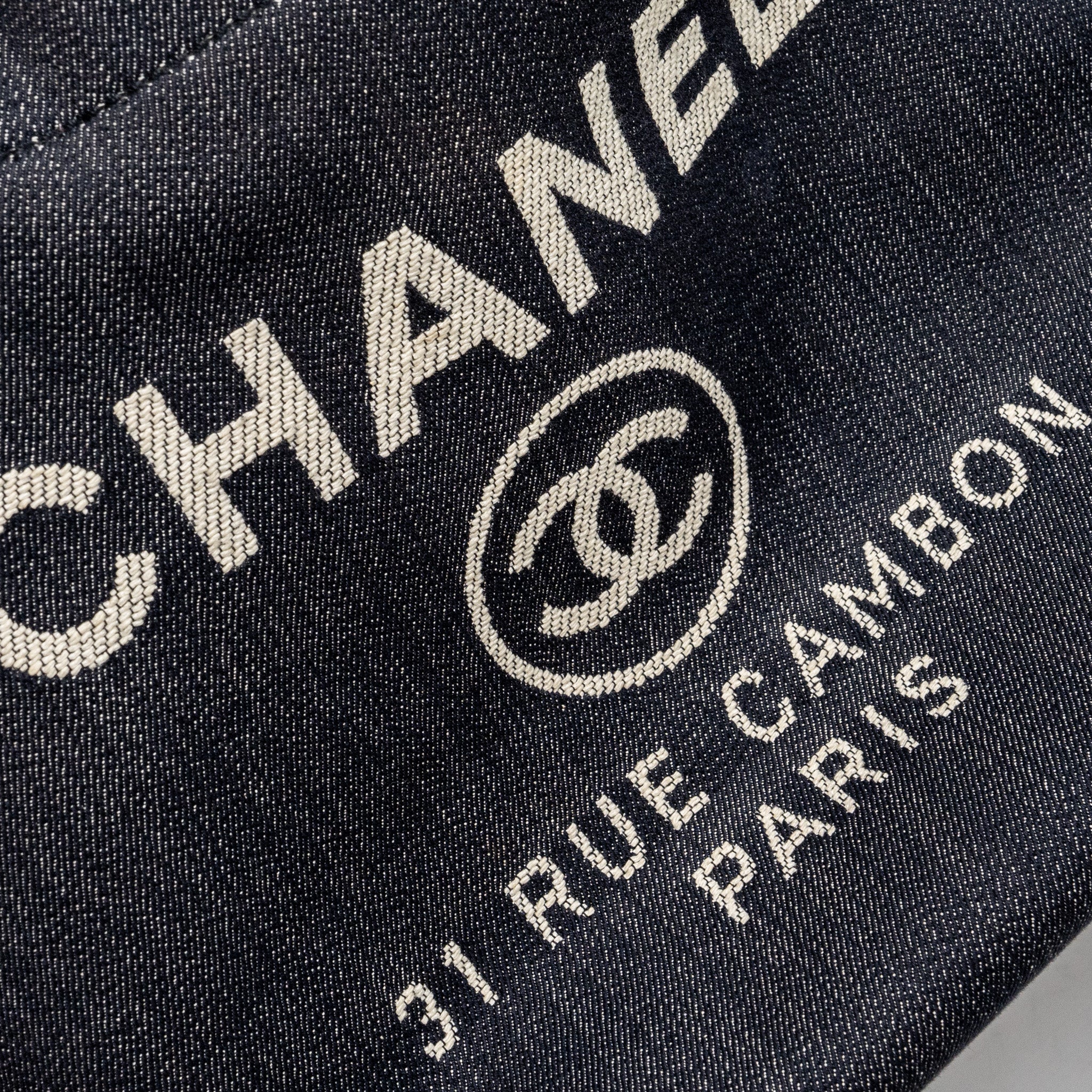CHANEL DEAUVILLE TOTE BAG DENIM/CALFSKIN DARK BLUE SHW