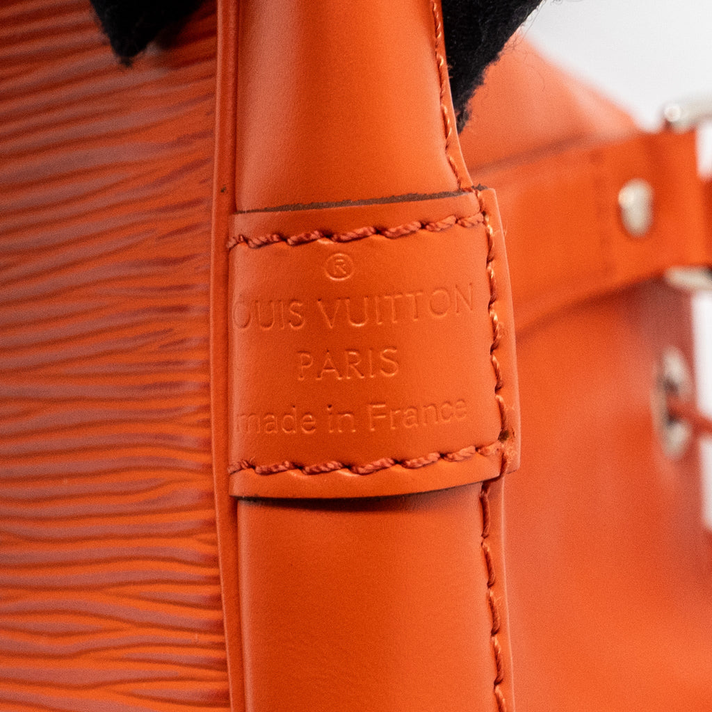 LOUIS VUITTON PETIT NOE EPI ORANGE SHW