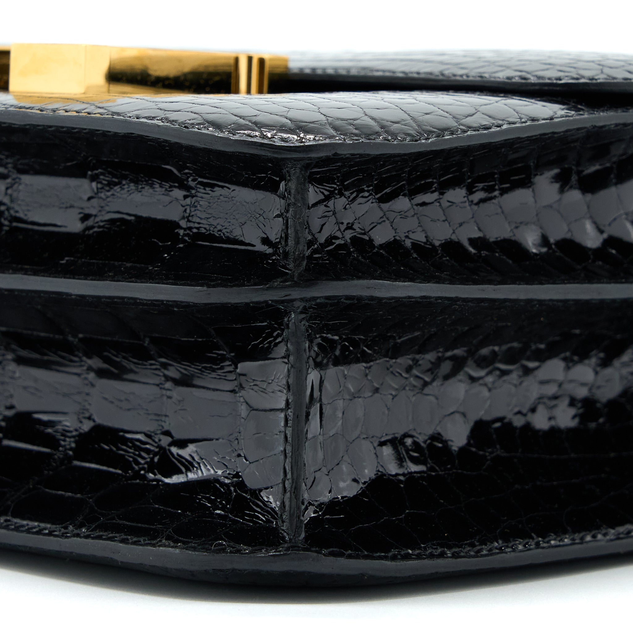 HERMES CONSTANCE 24 SHINY ALLIGATOR LEATHER BLACK GHW
