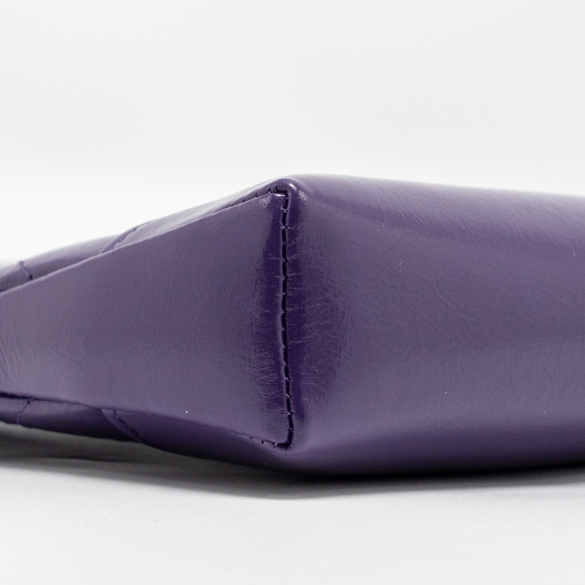 CHANEL MINI 31 CLUTCH WITH CHAIN SHINY CALFSKIN PURPLE LGHW (MICROCHIP)