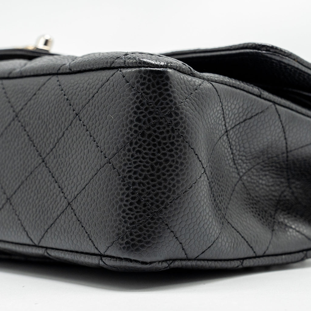 CHANEL MEDIUM CLASSIC DOUBLE FLAP BAG CAVIAR BLACK SHW