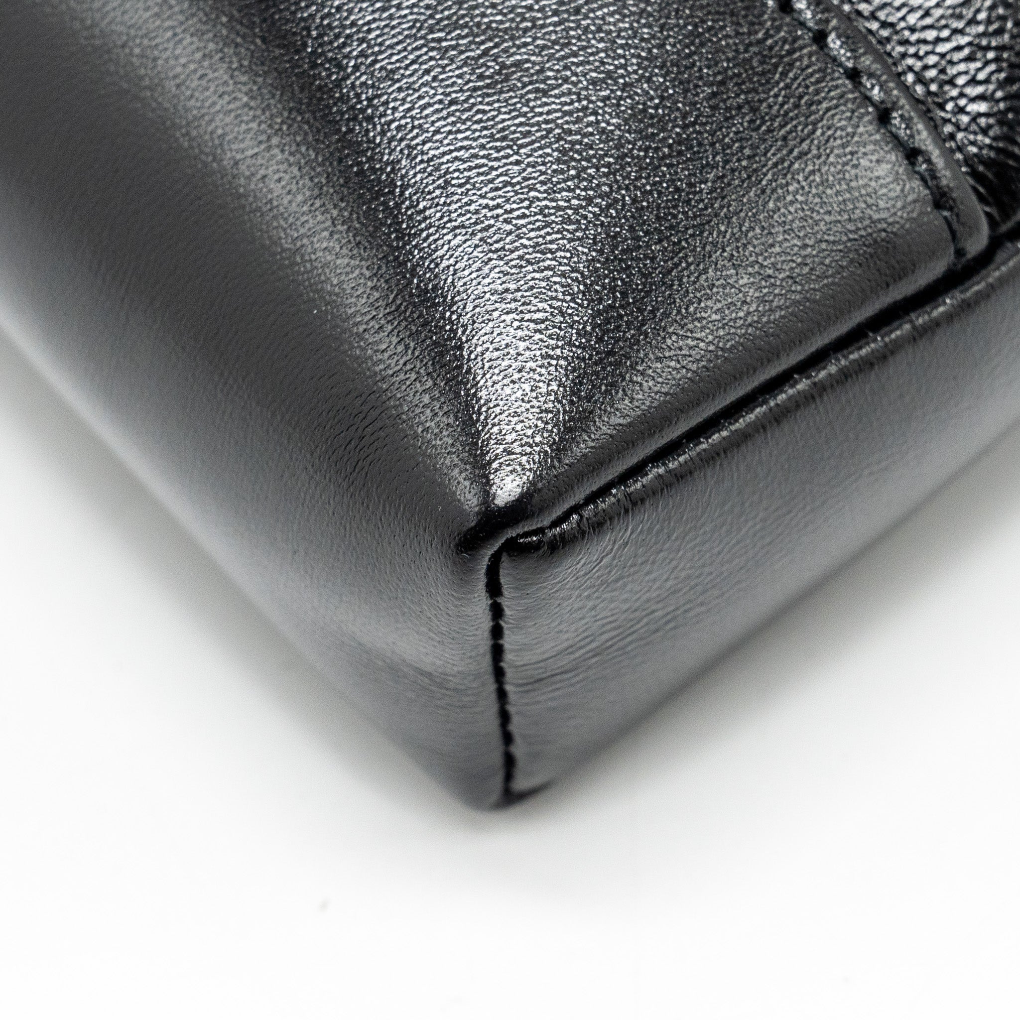 CHANEL MINI 31 CLUTCH WITH CHAIN SHINY CALFSKIN BLACK LGHW (MICROCHIP)