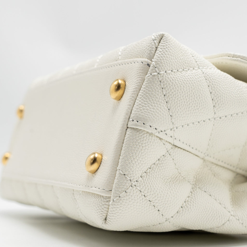 CHANEL DETAILED TOP HANDLE SMALL COCO HANDLE CAVIAR WHITE GHW (MICROCHIP)