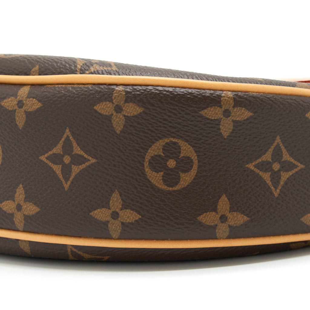 LOUIS VUITTON LOOP BAG MONOGRAM CANVAS GHW