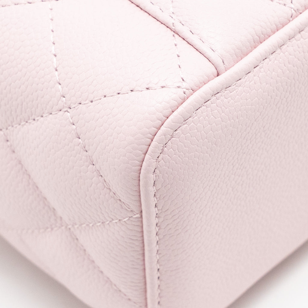 CHANEL 22P LONG VANITY CASE WITH LOGO CHAIN LIGHT PINK CAVIAR LGHW
