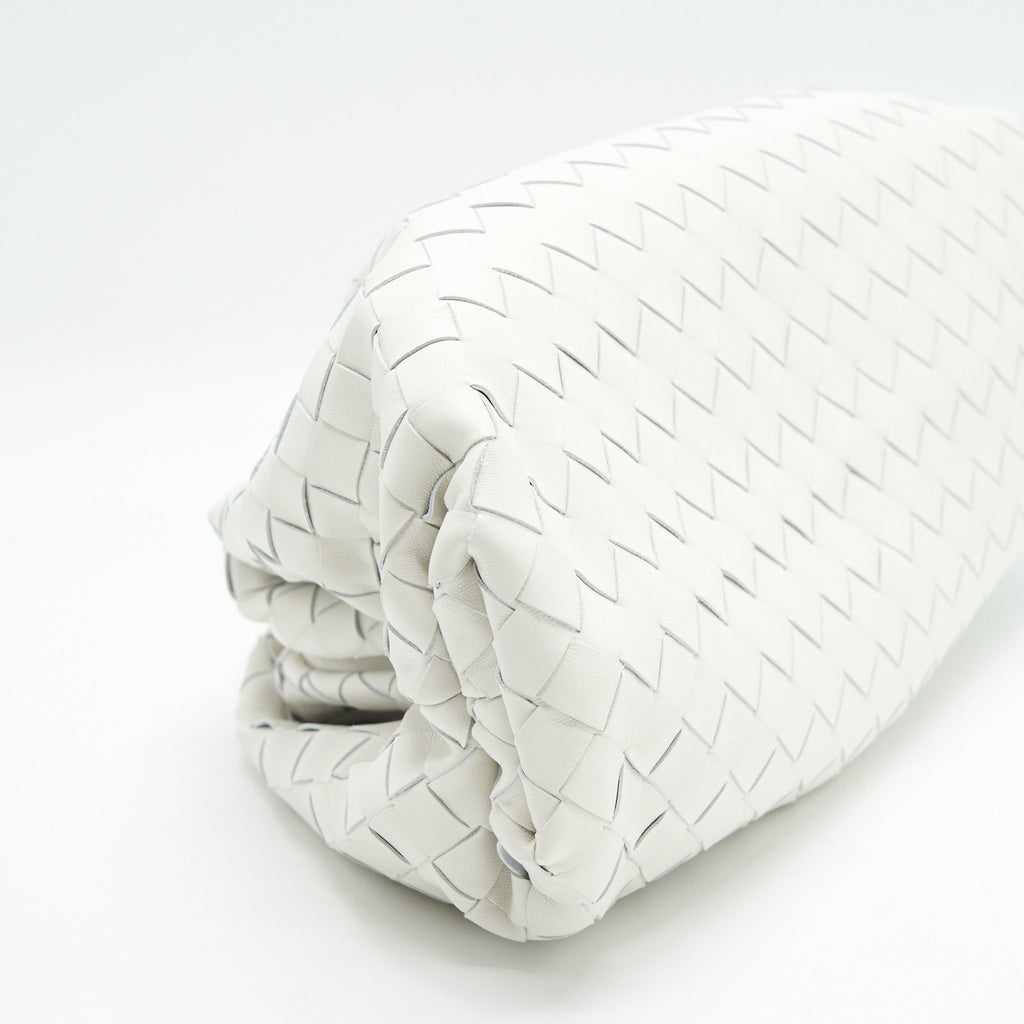 BOTTEGA VENETA INTRECCIATO POUCH IN WHITE