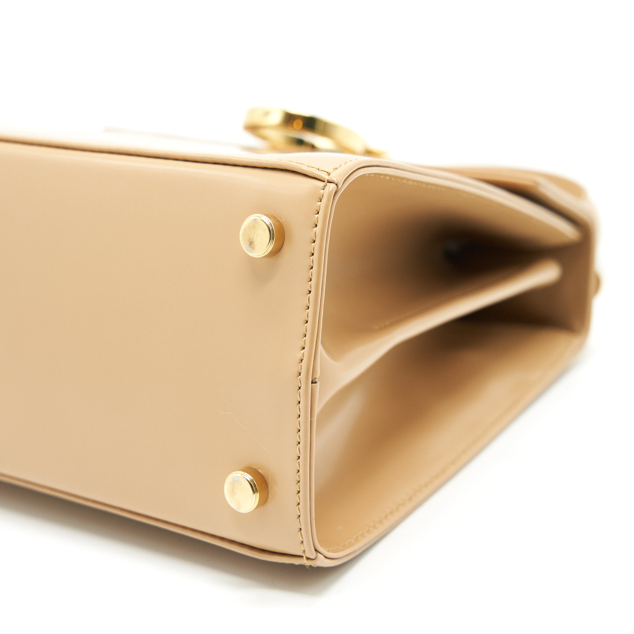 FERRAGAMO GANCINI BAG CAMEL WITH LGHW