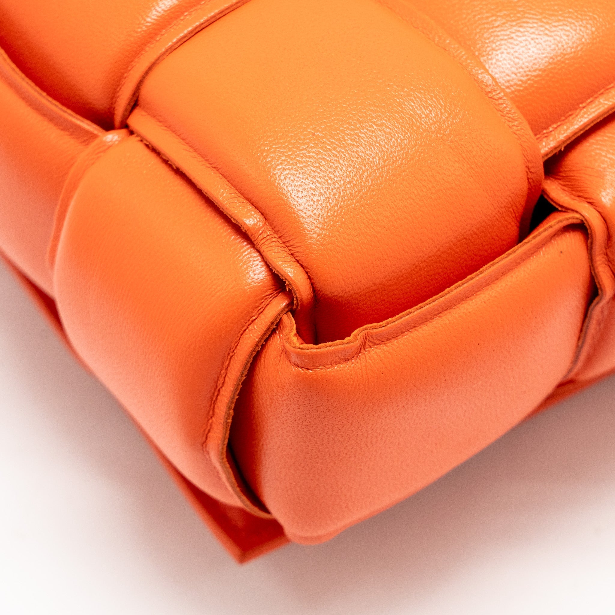 BOTTEGA VENETA PADDED CASSETTE BAG LAMBSKIN ORANGE GHW