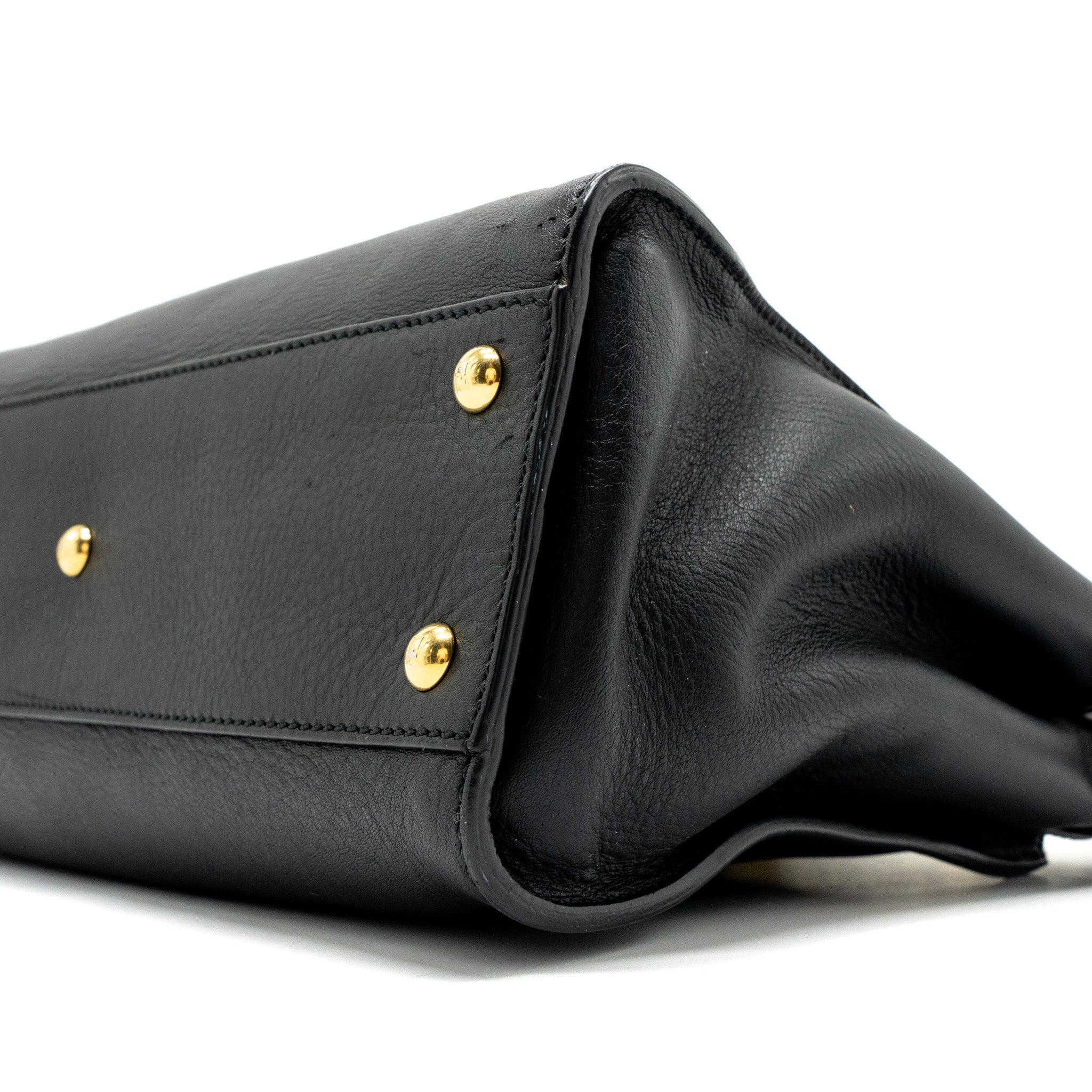 FENDI MEDIUM PEEKABOO BAG LEATHER BLACK GHW