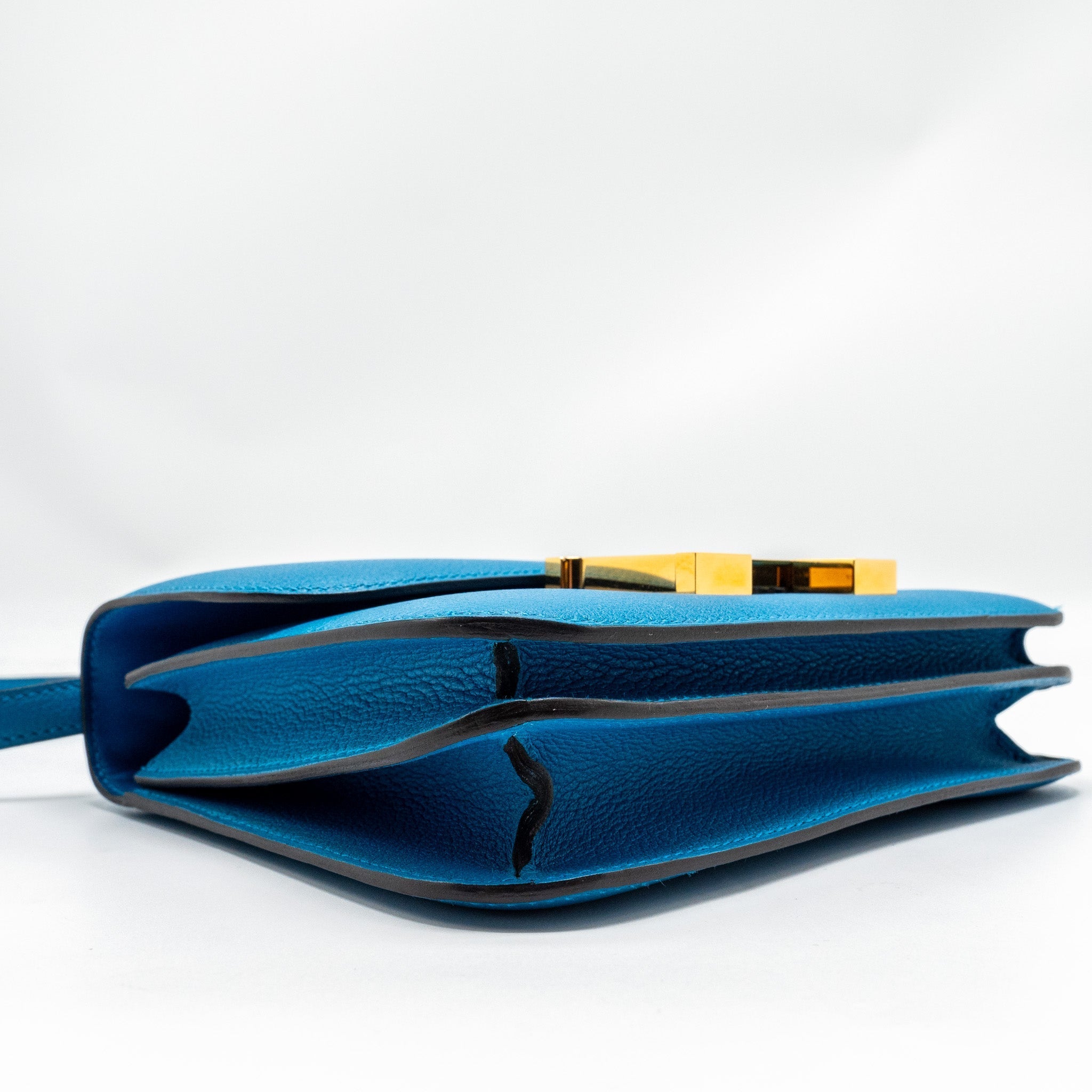 HERMES MINI CONSTANCE EVERCOLOR B3 BLEU ZANZIBAR GHW