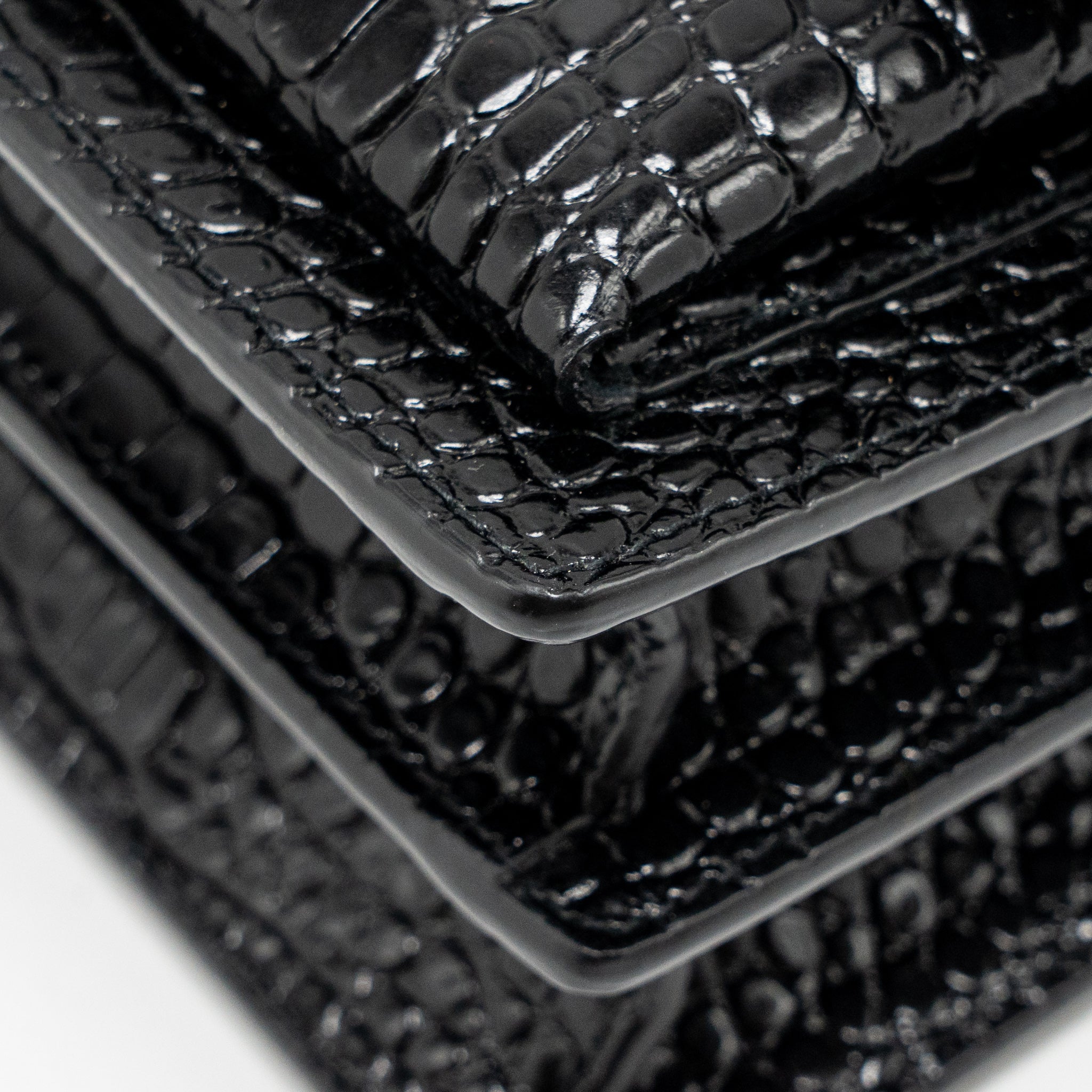 SAINT LAURENT/YSL SUNSET MEDIUM CROCODILE-EMBOSSED CALFSKIN BLACK GHW
