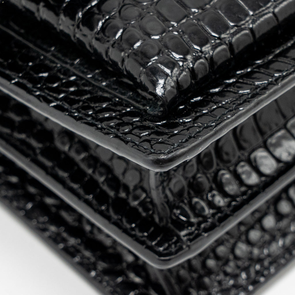 SAINT LAURENT/YSL SUNSET MEDIUM CROCODILE-EMBOSSED CALFSKIN BLACK GHW