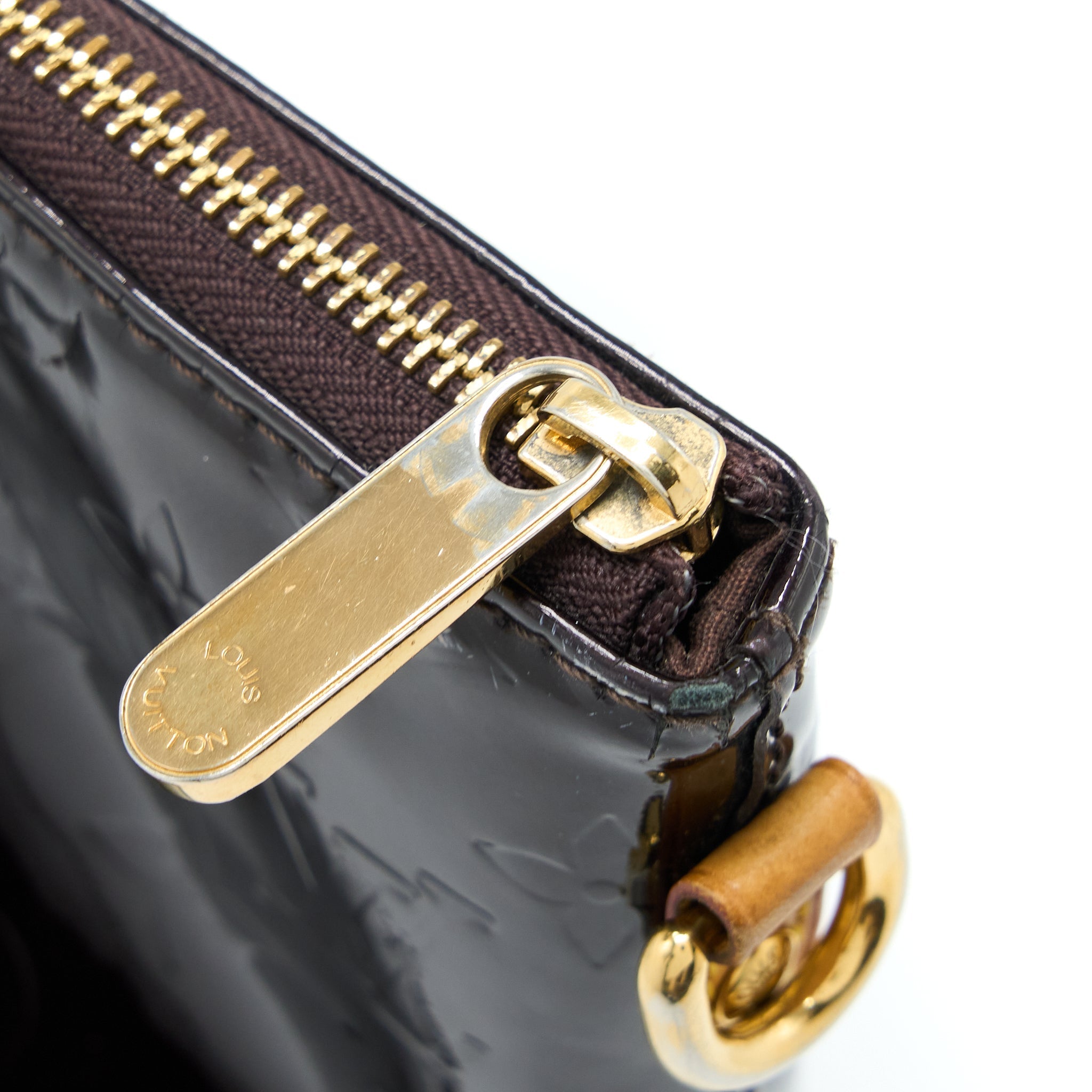 LOUIS VUITTON VERNIS BELLEVUE GM BAG PATENT AMARANTE GHW